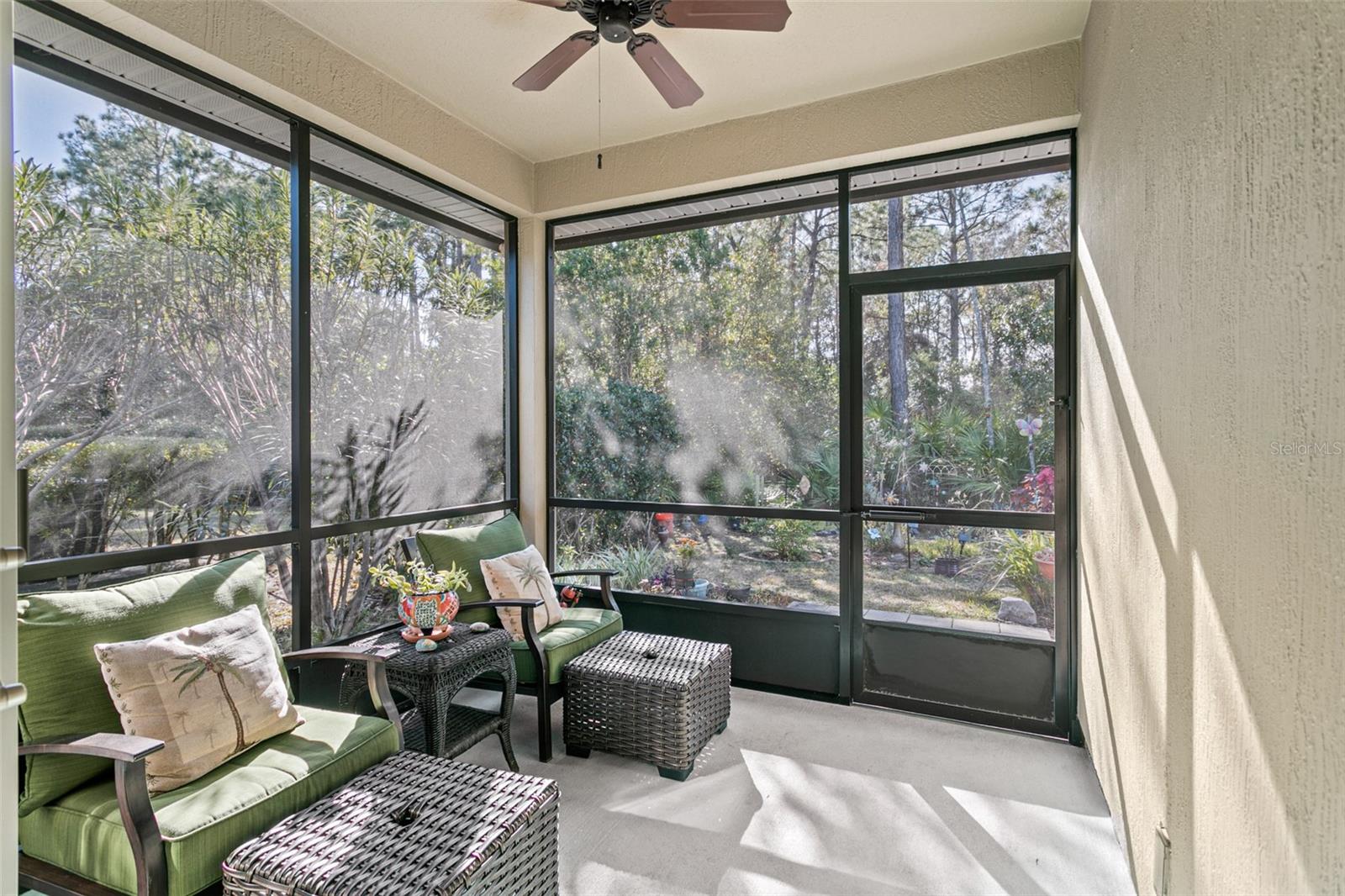 Image 16 of 51 For 61 Balearics Drive