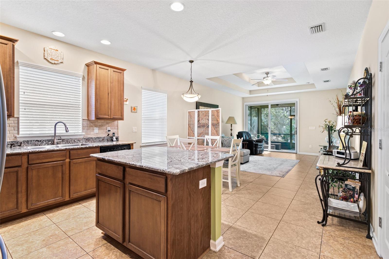 Image 9 of 51 For 61 Balearics Drive