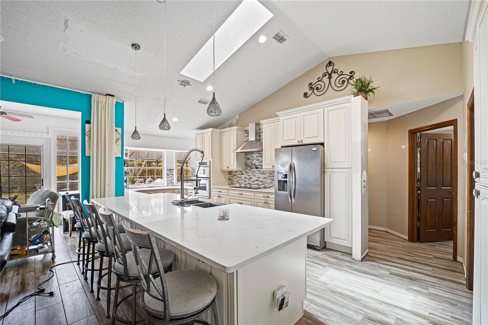 Image 12 of 50 For 231 Westhampton Drive