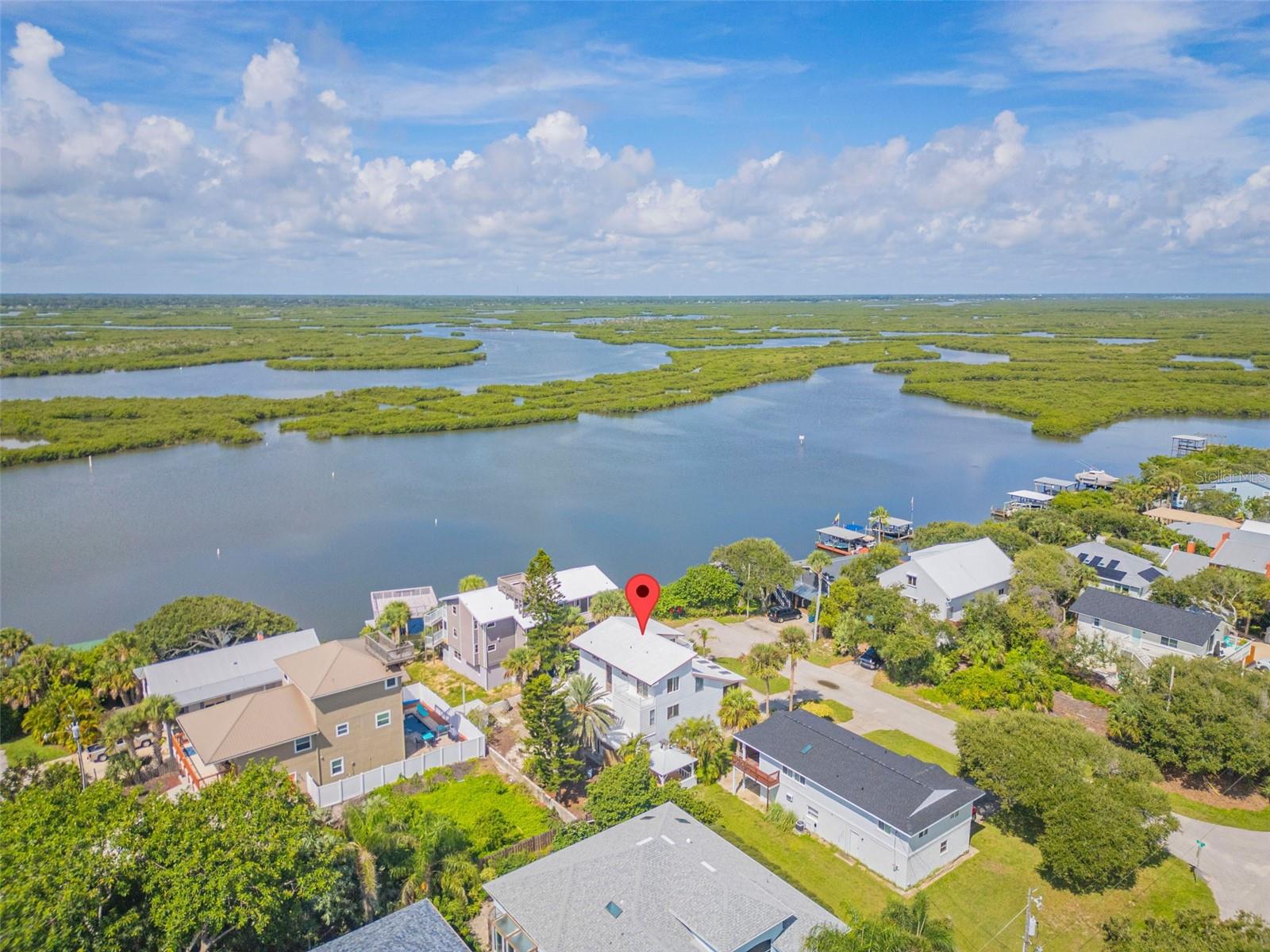 Image 87 of 93 For 830 Eel Avenue