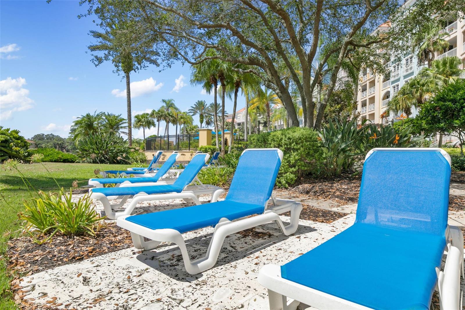 Image 40 of 59 For 102 Yacht Harbor Drive 567