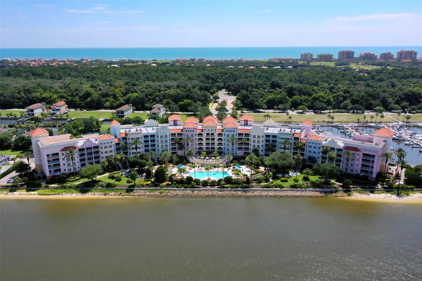 Image 41 of 59 For 102 Yacht Harbor Drive 567
