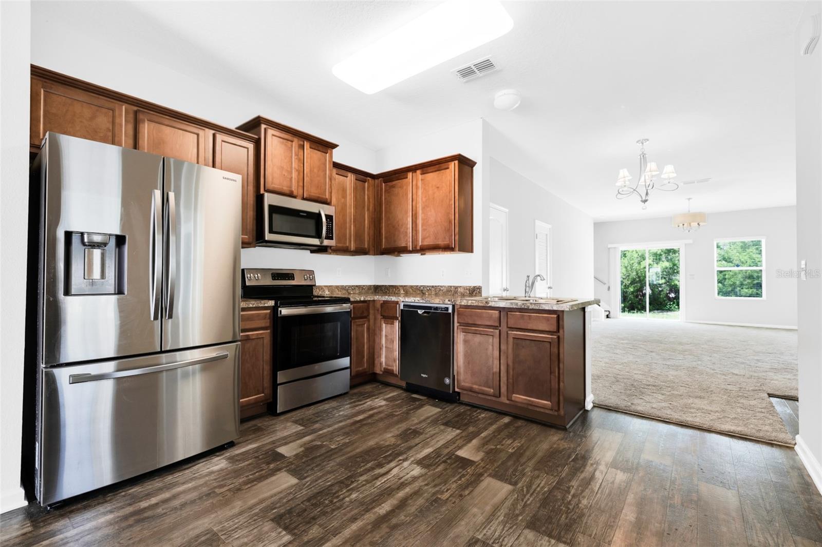Image 10 of 36 For 173 Whitland Way