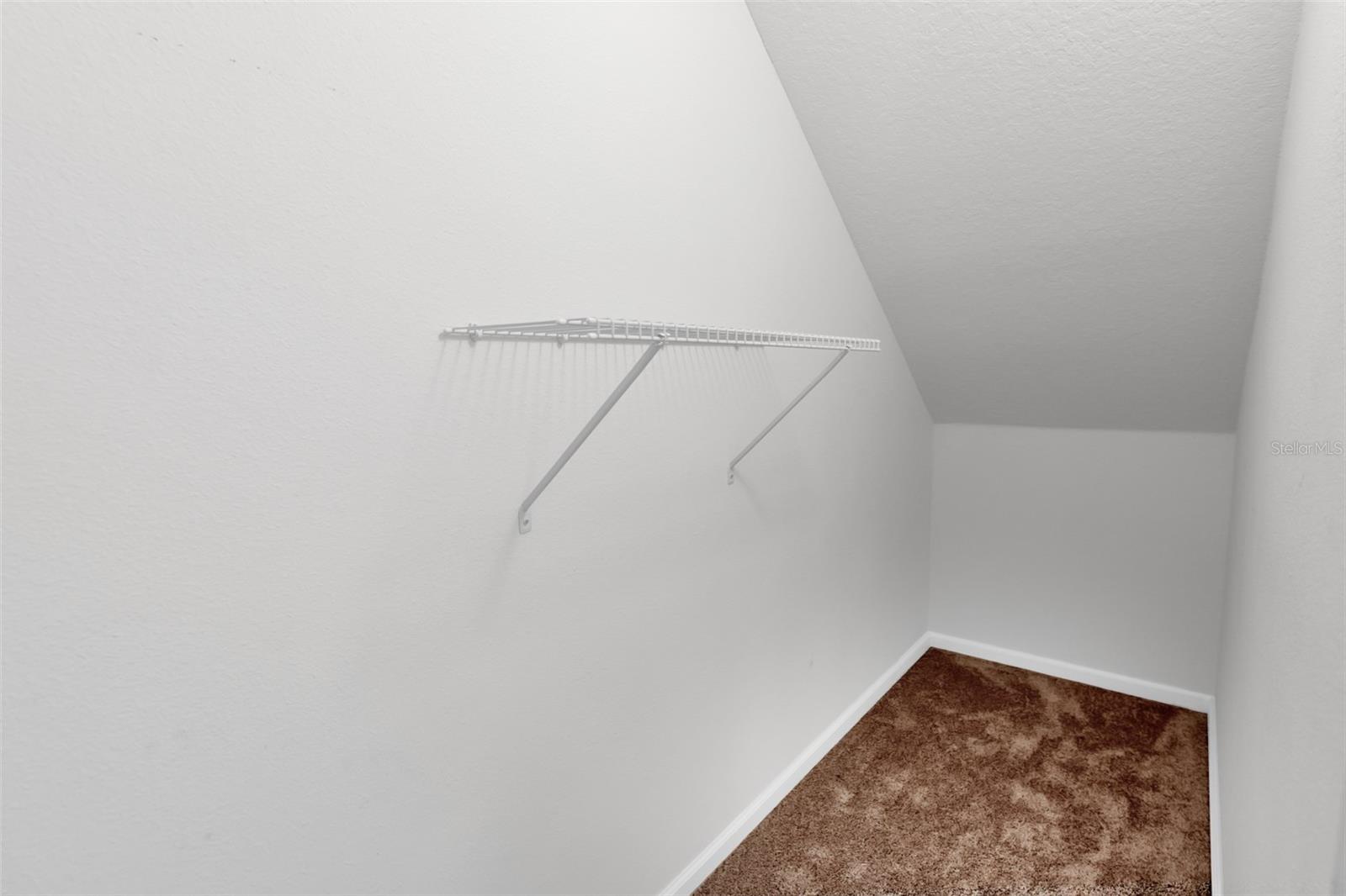 Image 15 of 36 For 173 Whitland Way