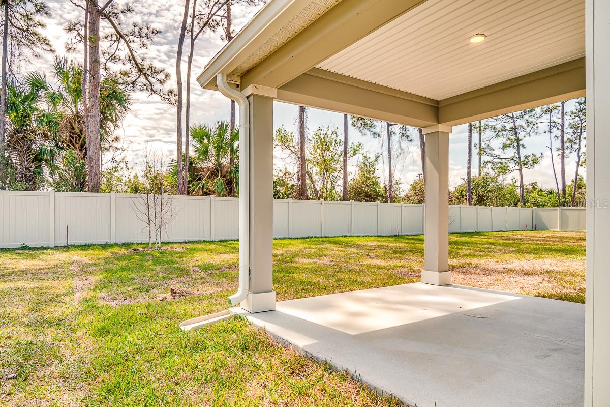Image 16 of 19 For 17 Signet Court