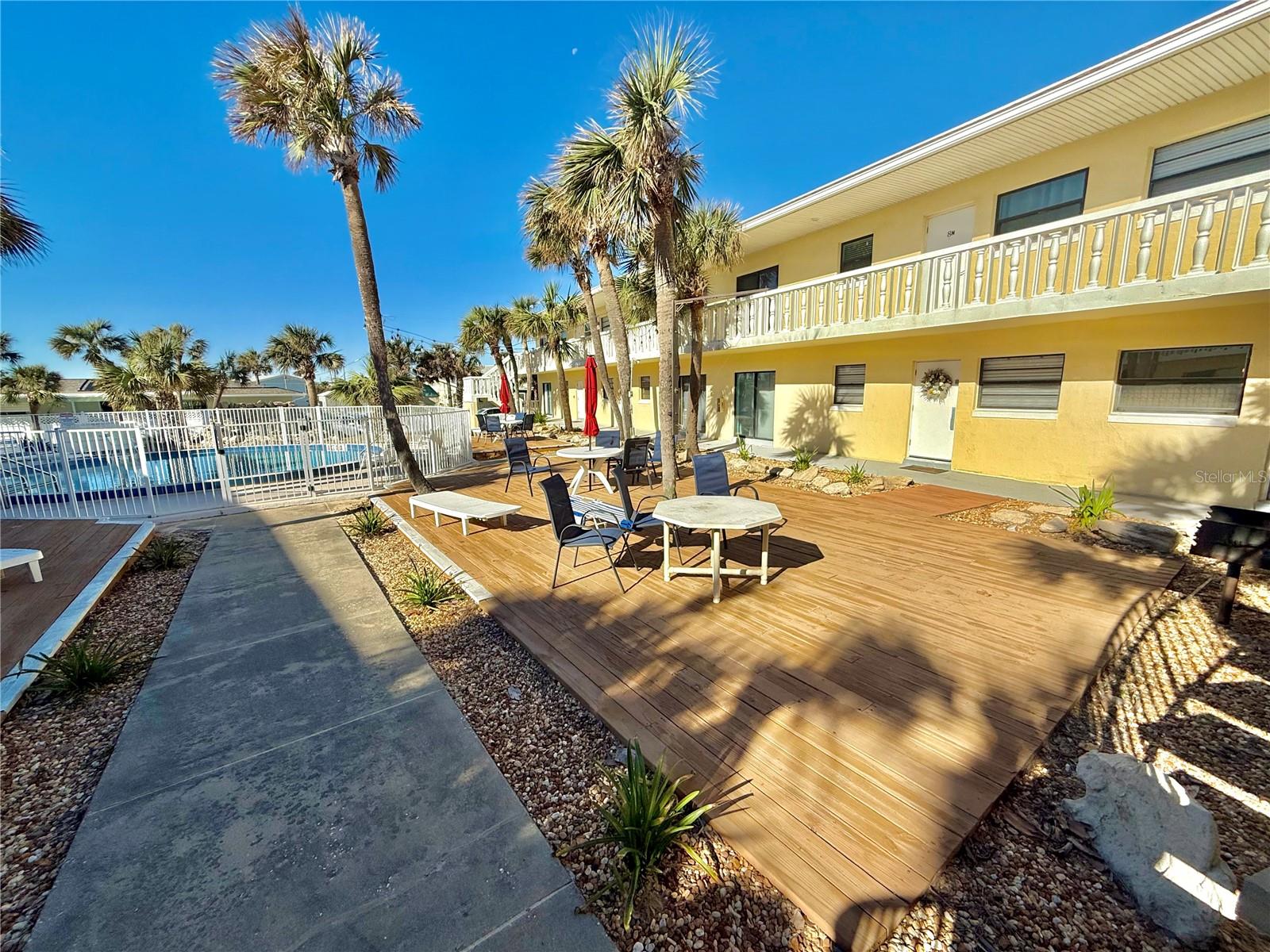 Image 4 of 42 For 2790 Ocean Shore Boulevard 8n