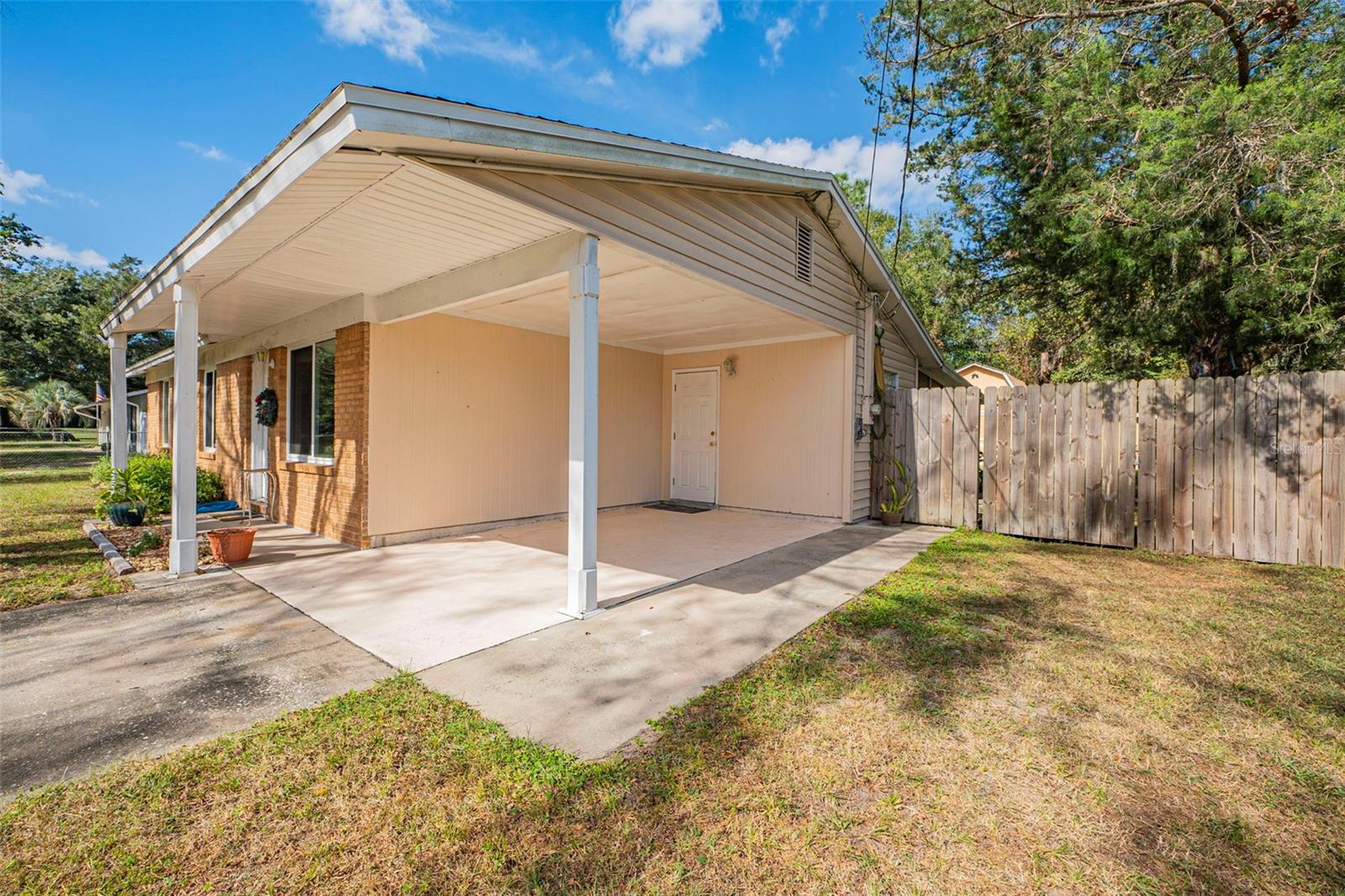 Image 8 of 62 For 12050 95th Terrace