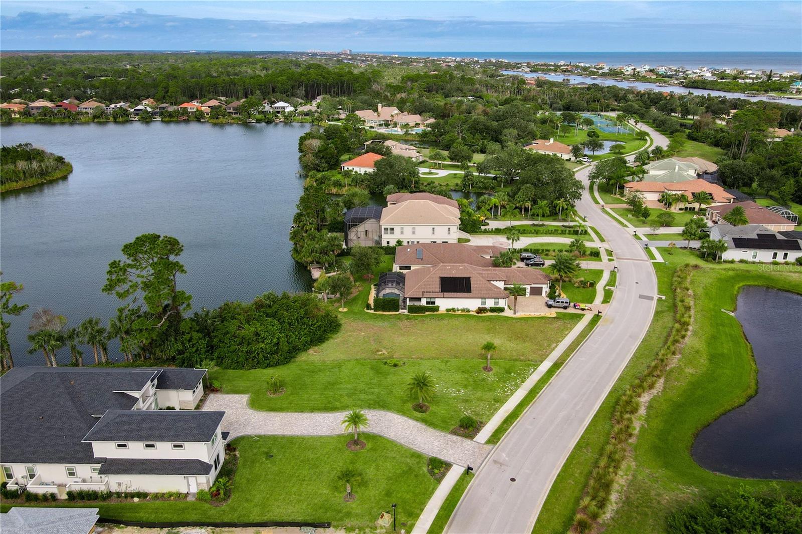 Image 16 of 33 For 22 Heron Drive