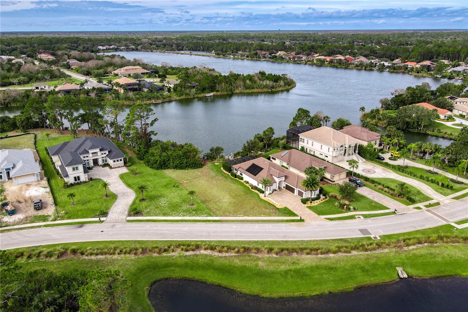 Image 3 of 33 For 22 Heron Drive