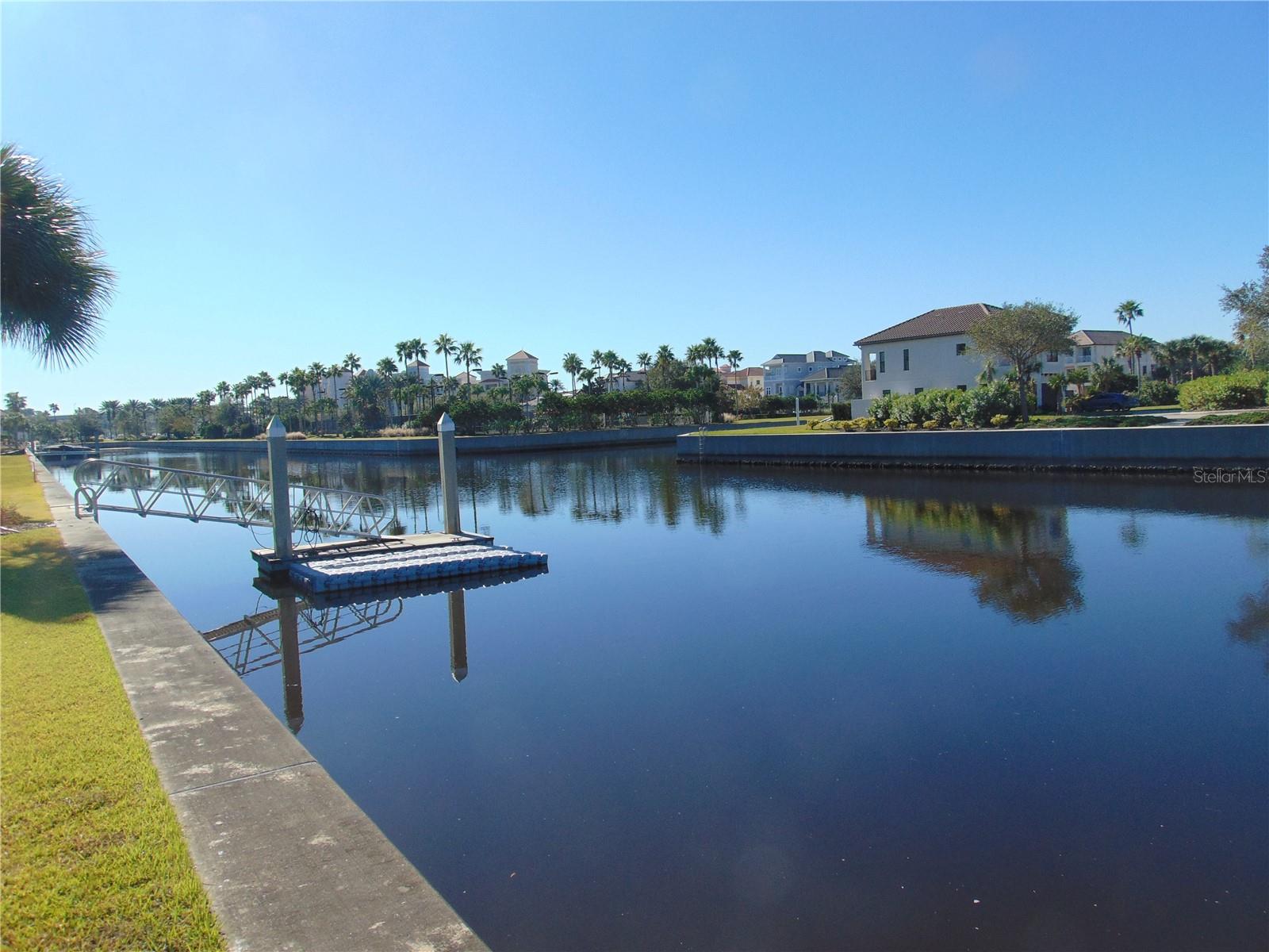 Image 6 of 15 For 258 Harbor Village Point N