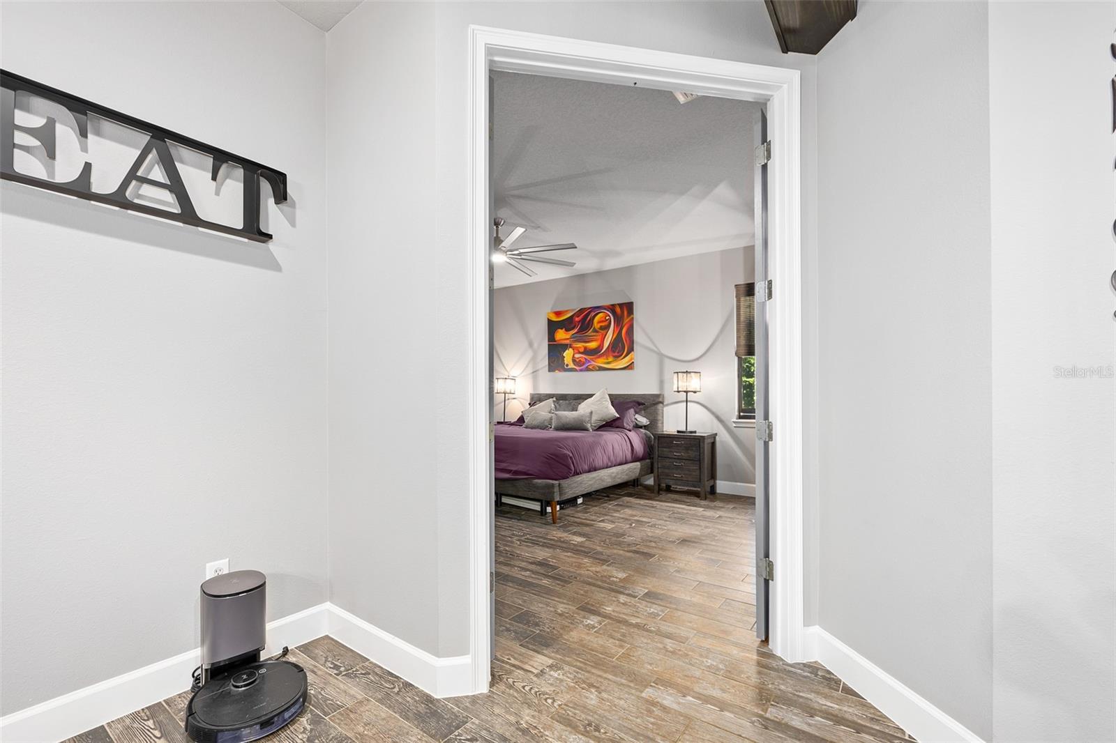 Image 30 of 45 For 660 Aldenham Lane