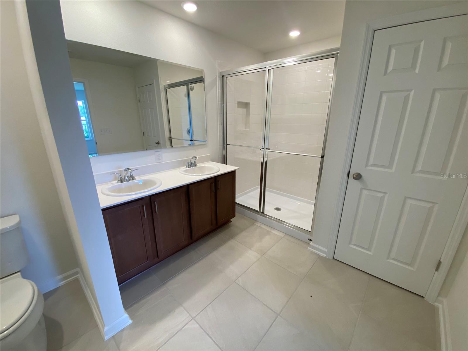 Image 7 of 17 For 33 Camellia Street