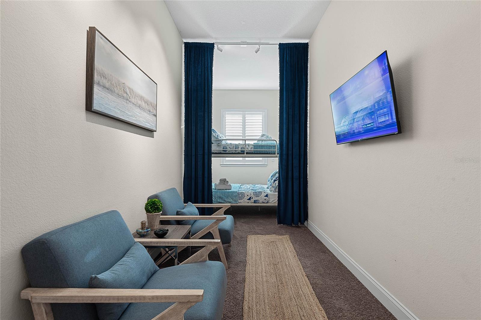 Image 74 of 98 For 68 Colechester Lane