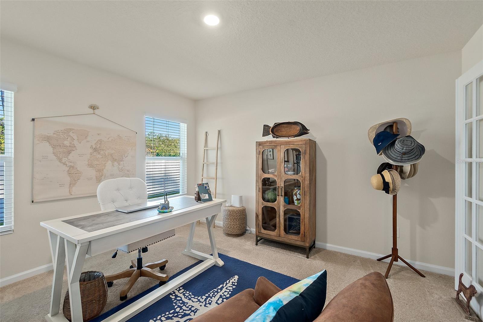 Image 32 of 56 For 14 Rybark Lane