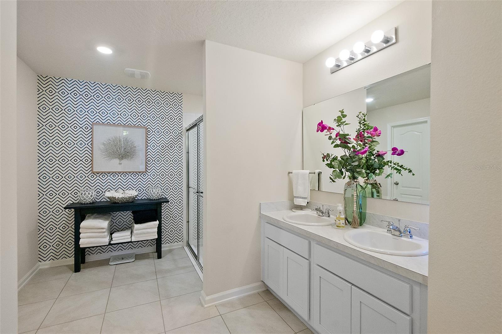 Image 40 of 56 For 14 Rybark Lane