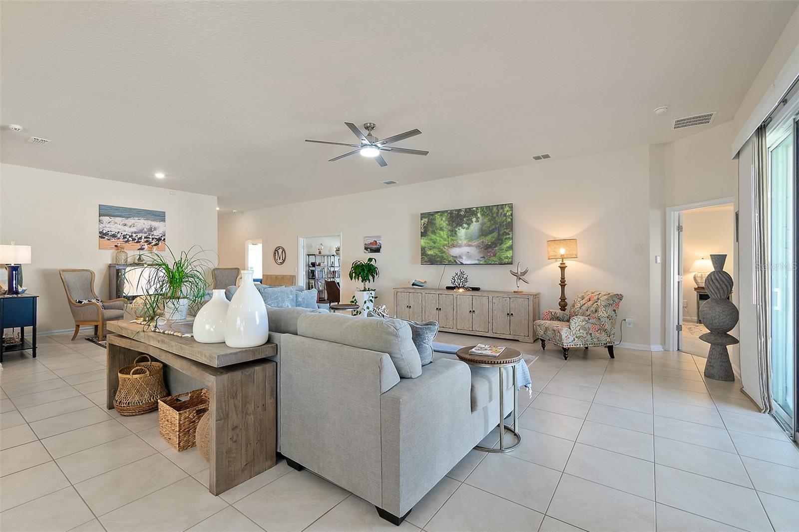 Image 8 of 56 For 14 Rybark Lane