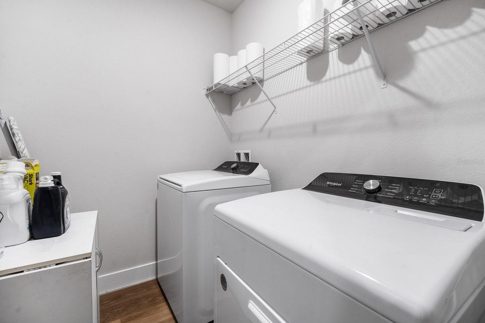 Image 29 of 41 For 18 Sea Board Court