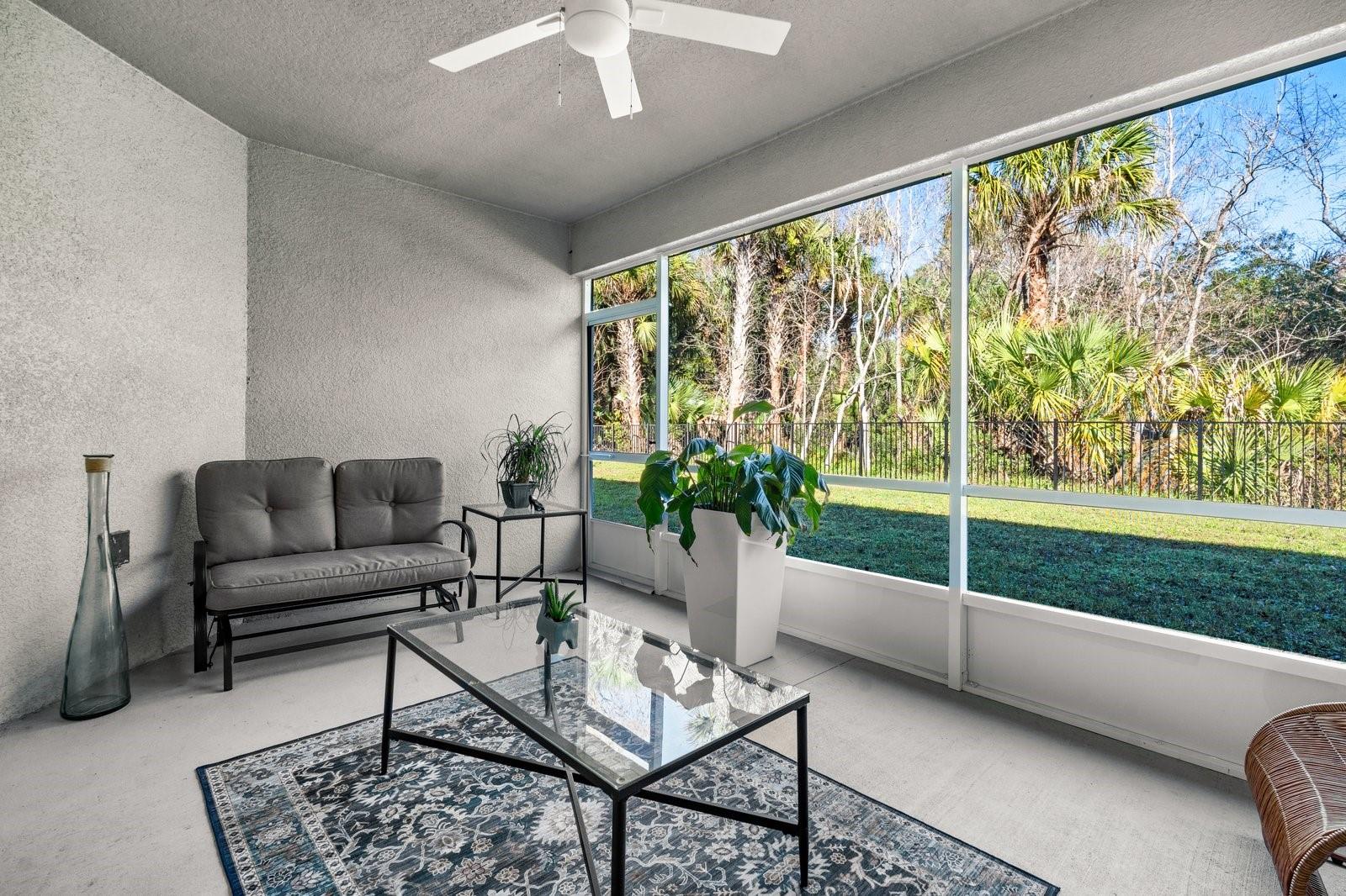 Image 31 of 41 For 18 Sea Board Court