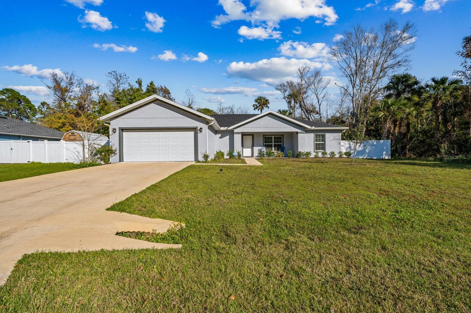 Image 8 of 41 For 18 Sea Board Court