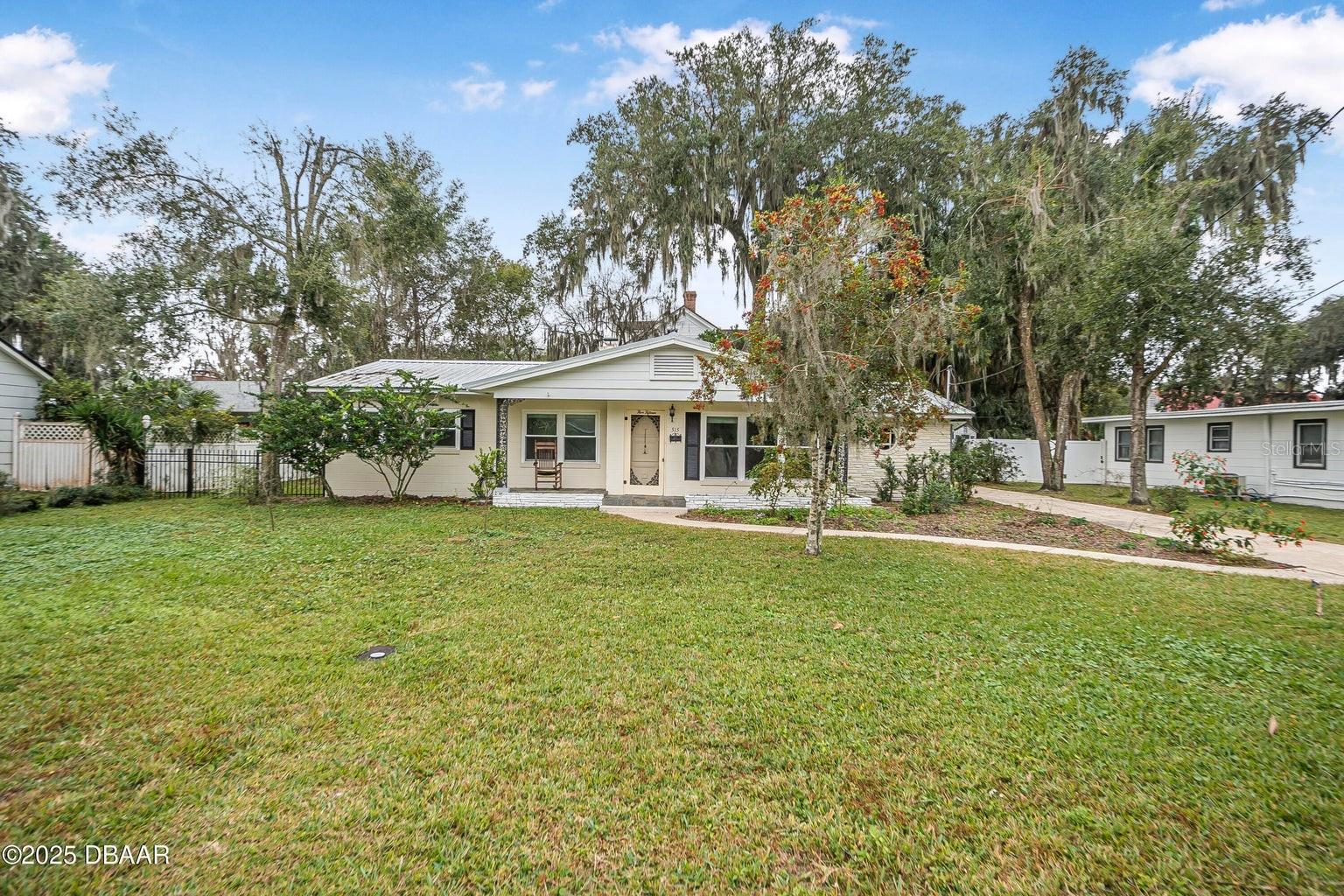 Details for 515 Mulholland Park, PALATKA, FL 32177