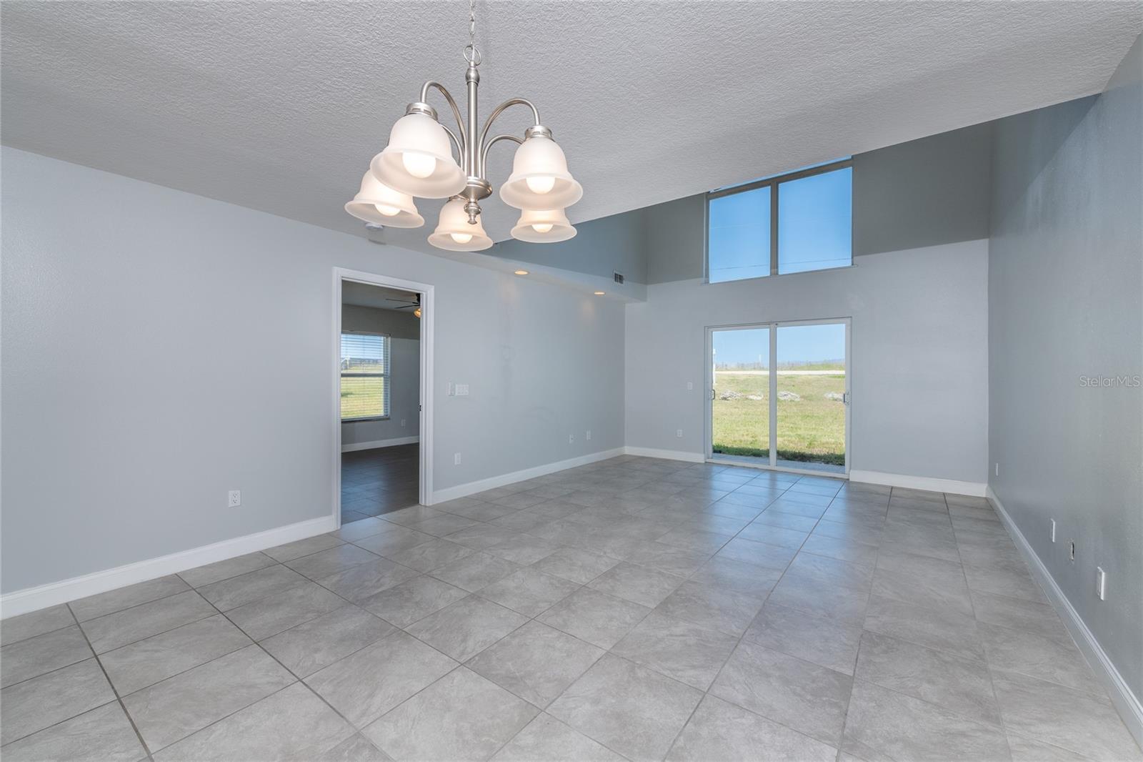 Image 16 of 41 For 3072 Ocean Shore Boulevard