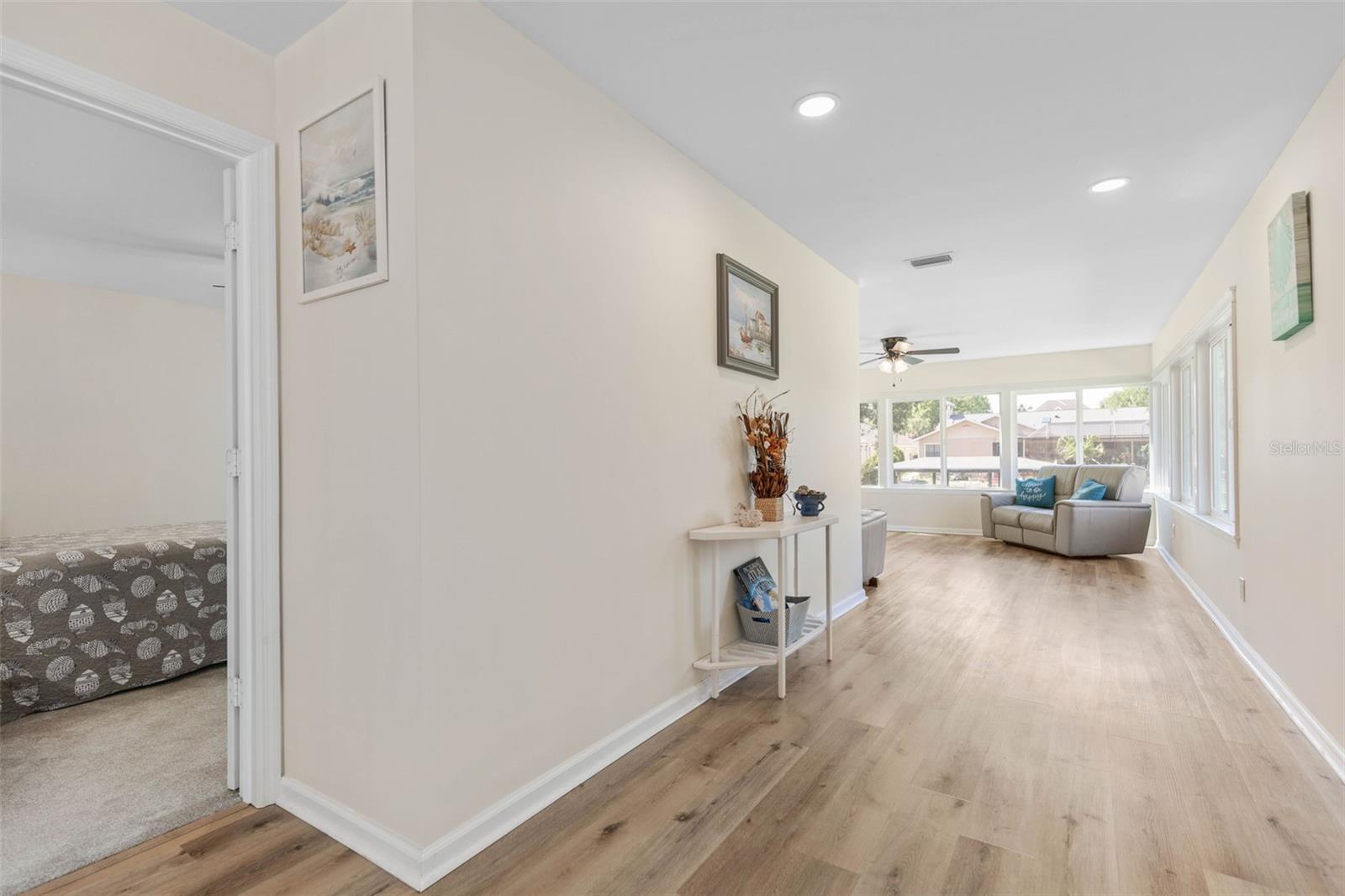 Image 18 of 60 For 13 Cedarwood Court