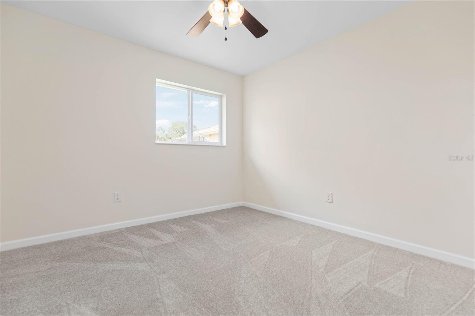 Image 31 of 60 For 13 Cedarwood Court