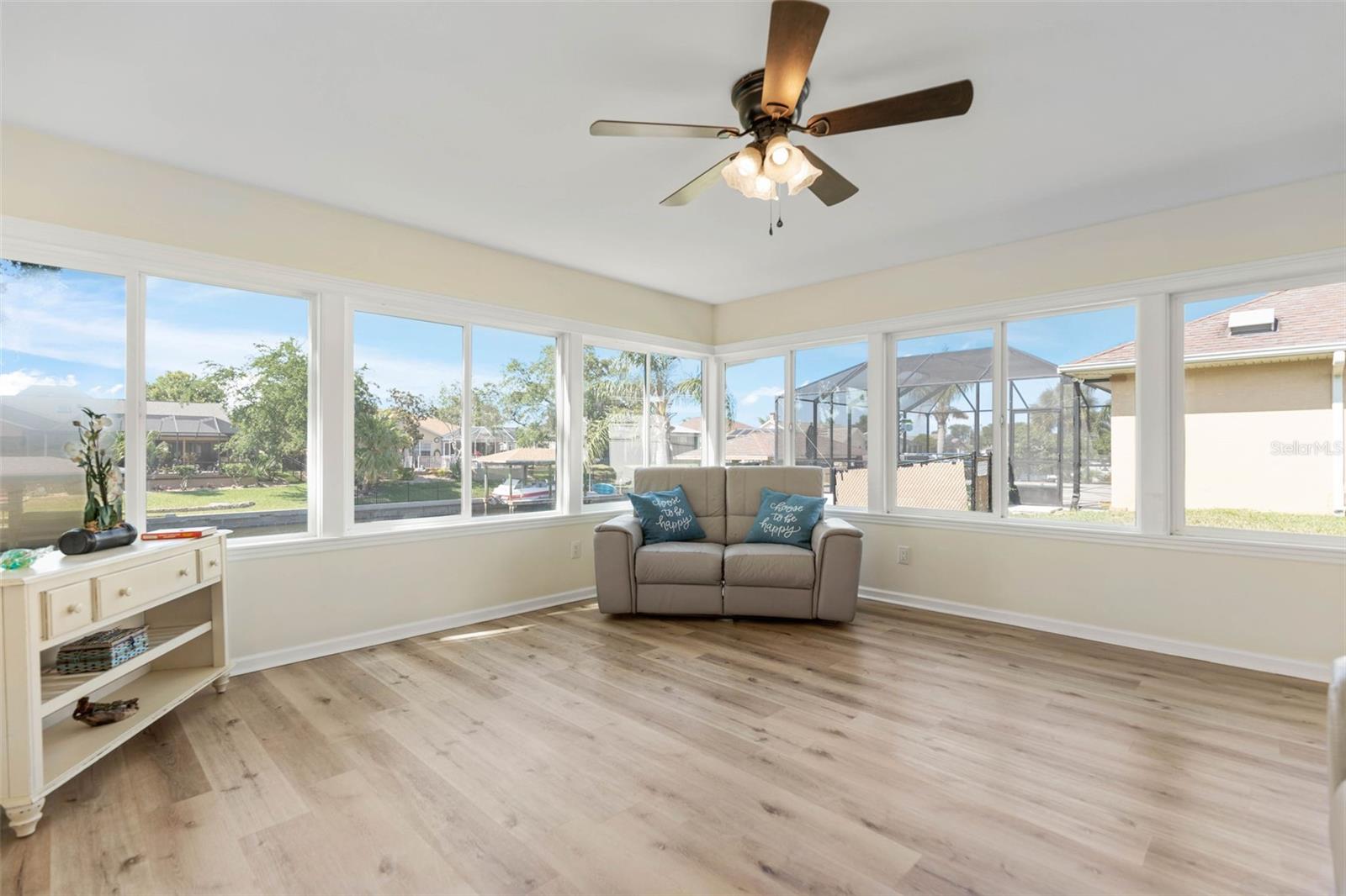Image 32 of 60 For 13 Cedarwood Court