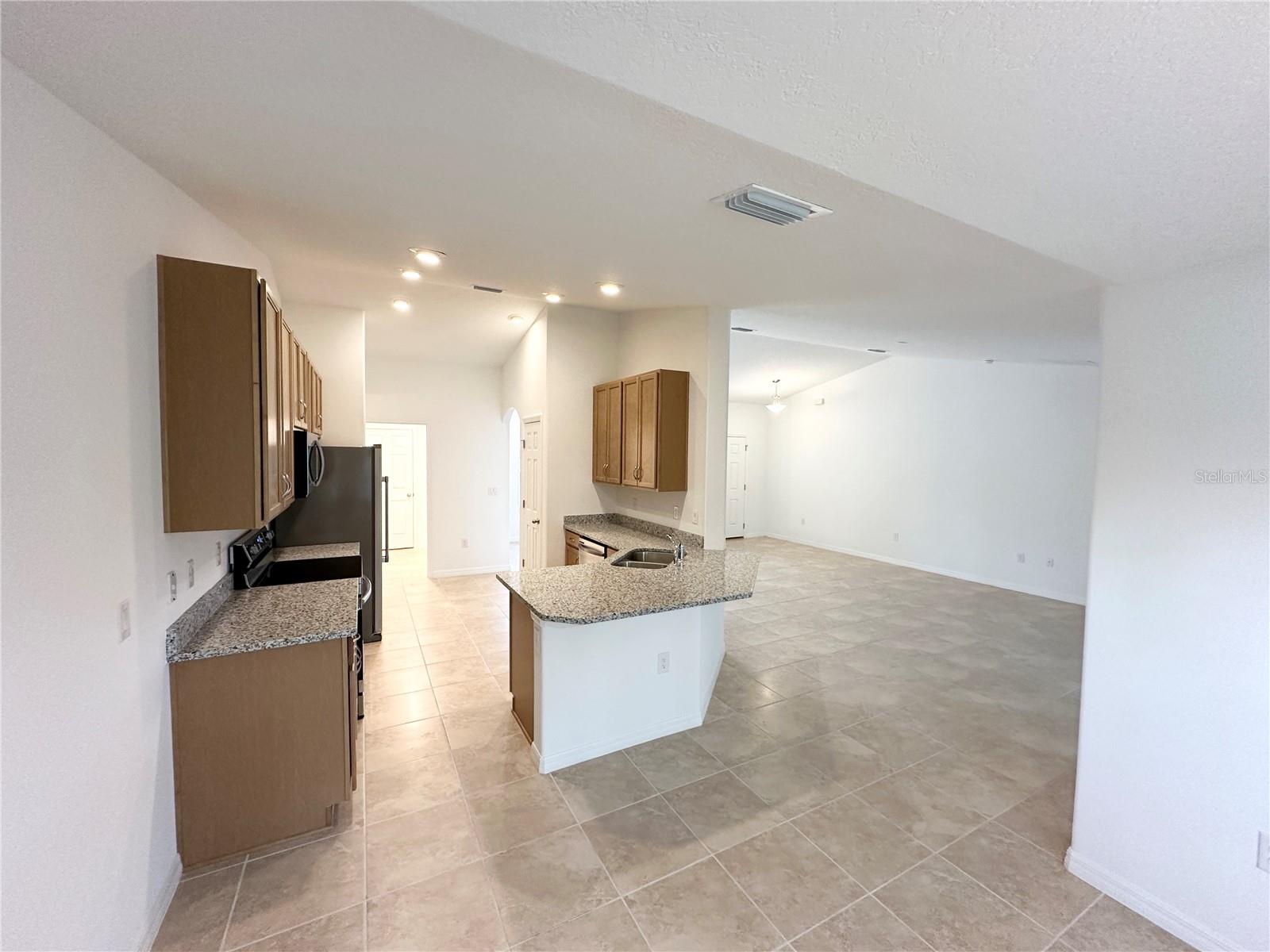Image 17 of 33 For 23 Kathryn Place