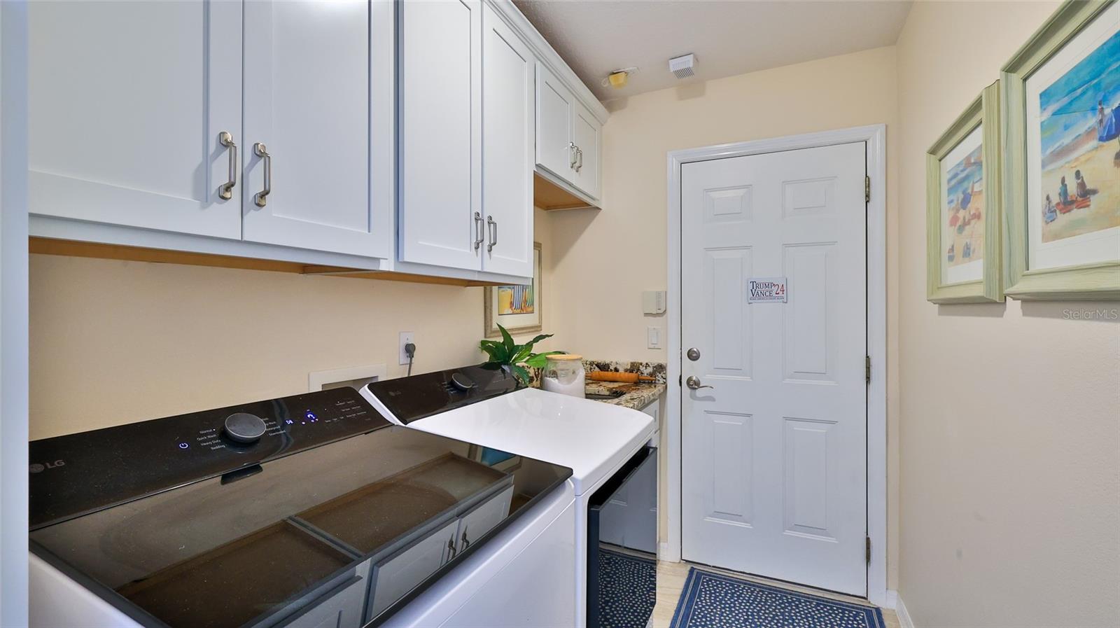 Image 30 of 55 For 1453 Sunningdale Lane
