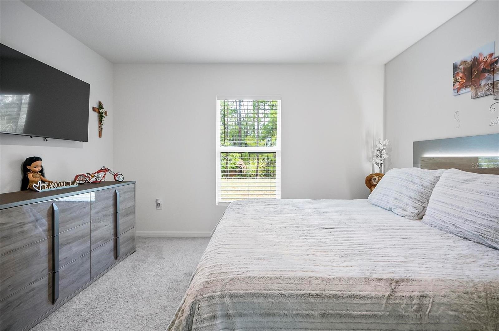 Image 30 of 64 For 91 Raemoor Drive