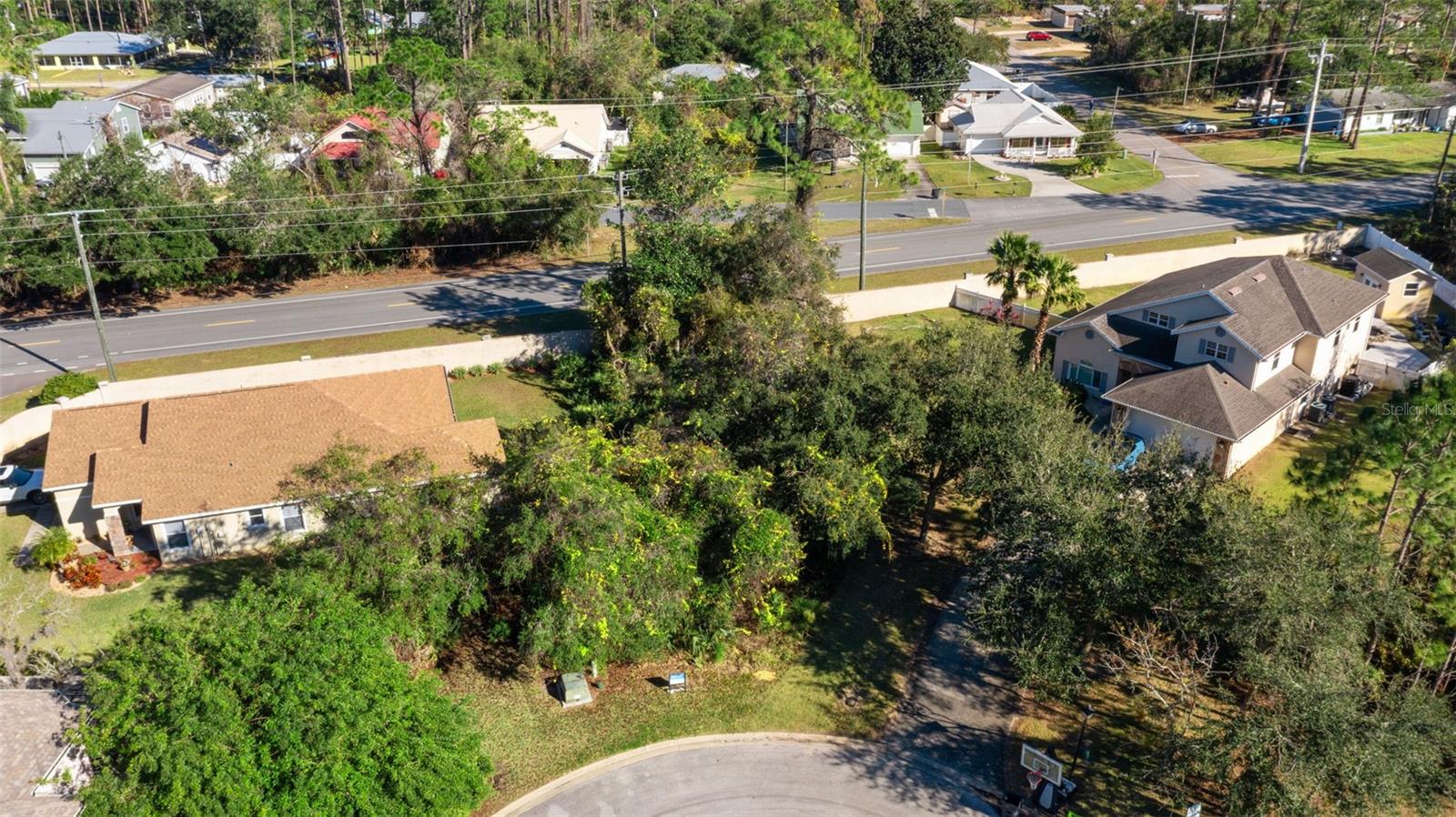 Image 15 of 22 For 503 Emerald Drive