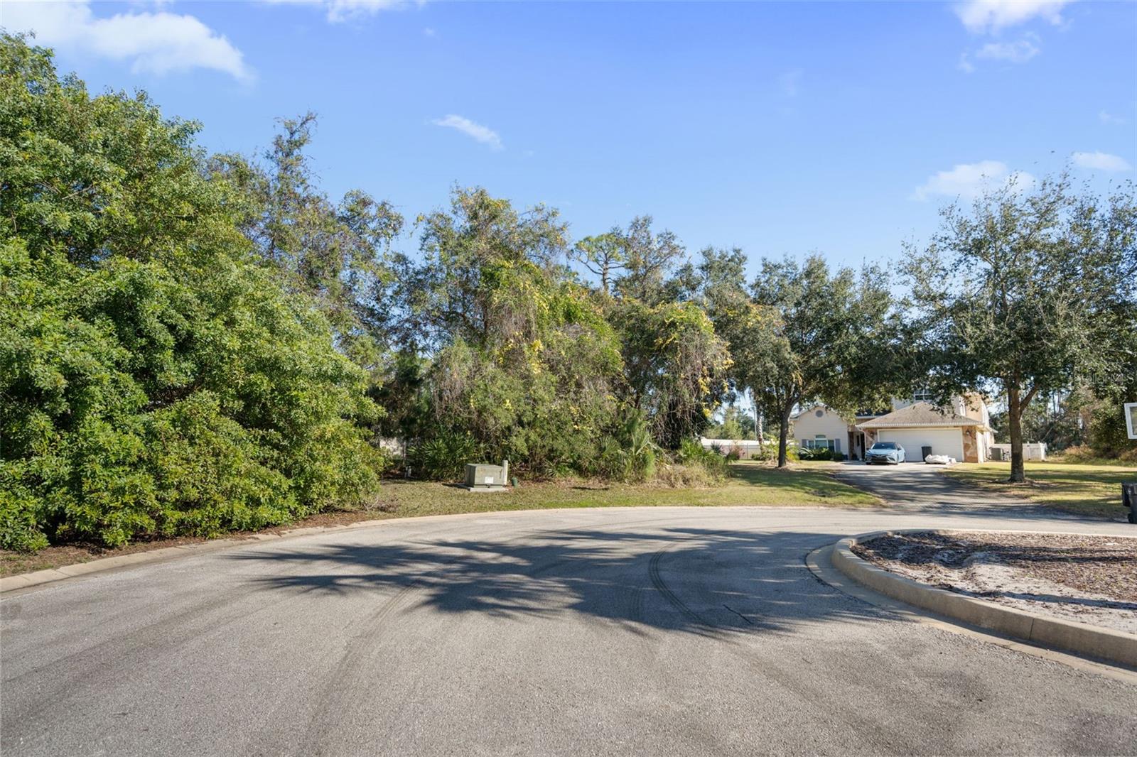 Image 18 of 22 For 503 Emerald Drive