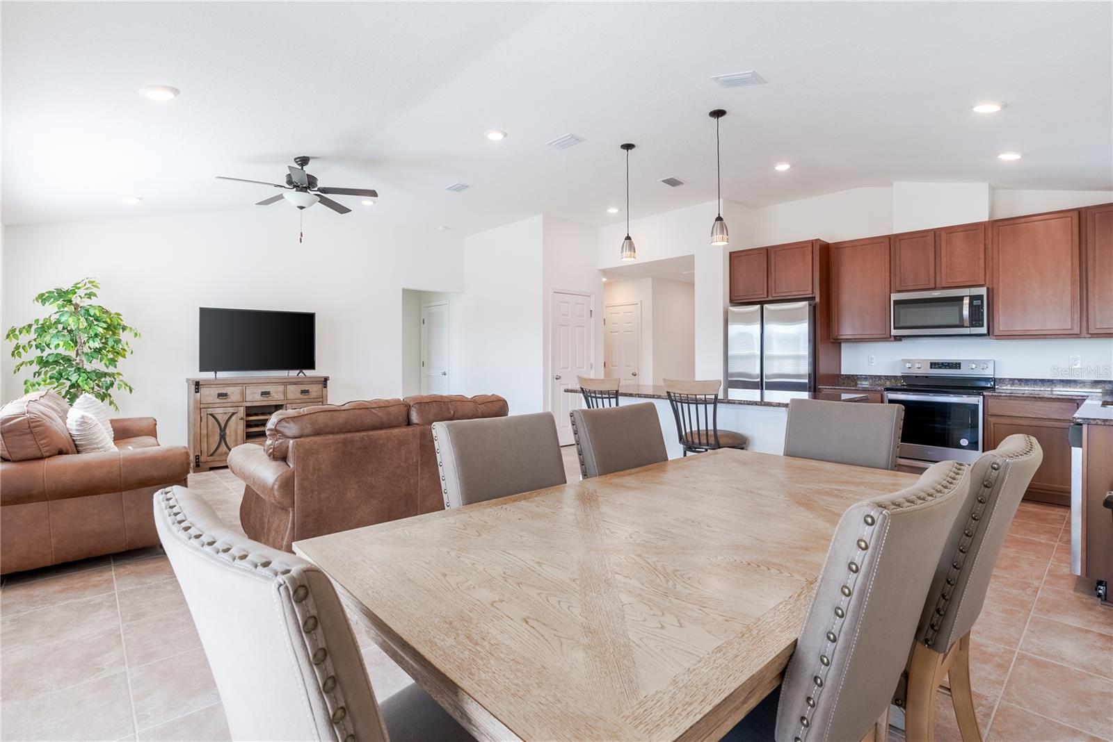 Image 10 of 53 For 45 Las Casitas Boulevard