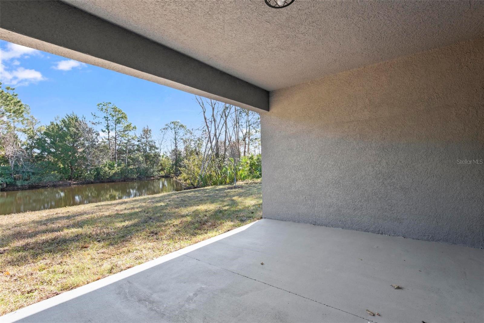 Image 52 of 86 For 76 Lynbrook Drive