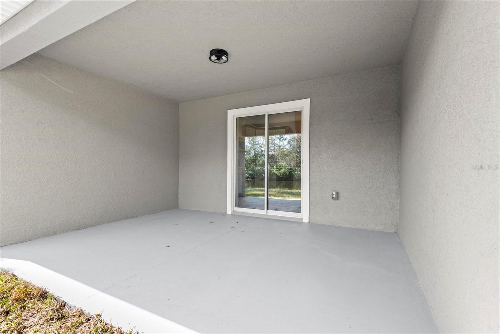 Image 53 of 86 For 76 Lynbrook Drive