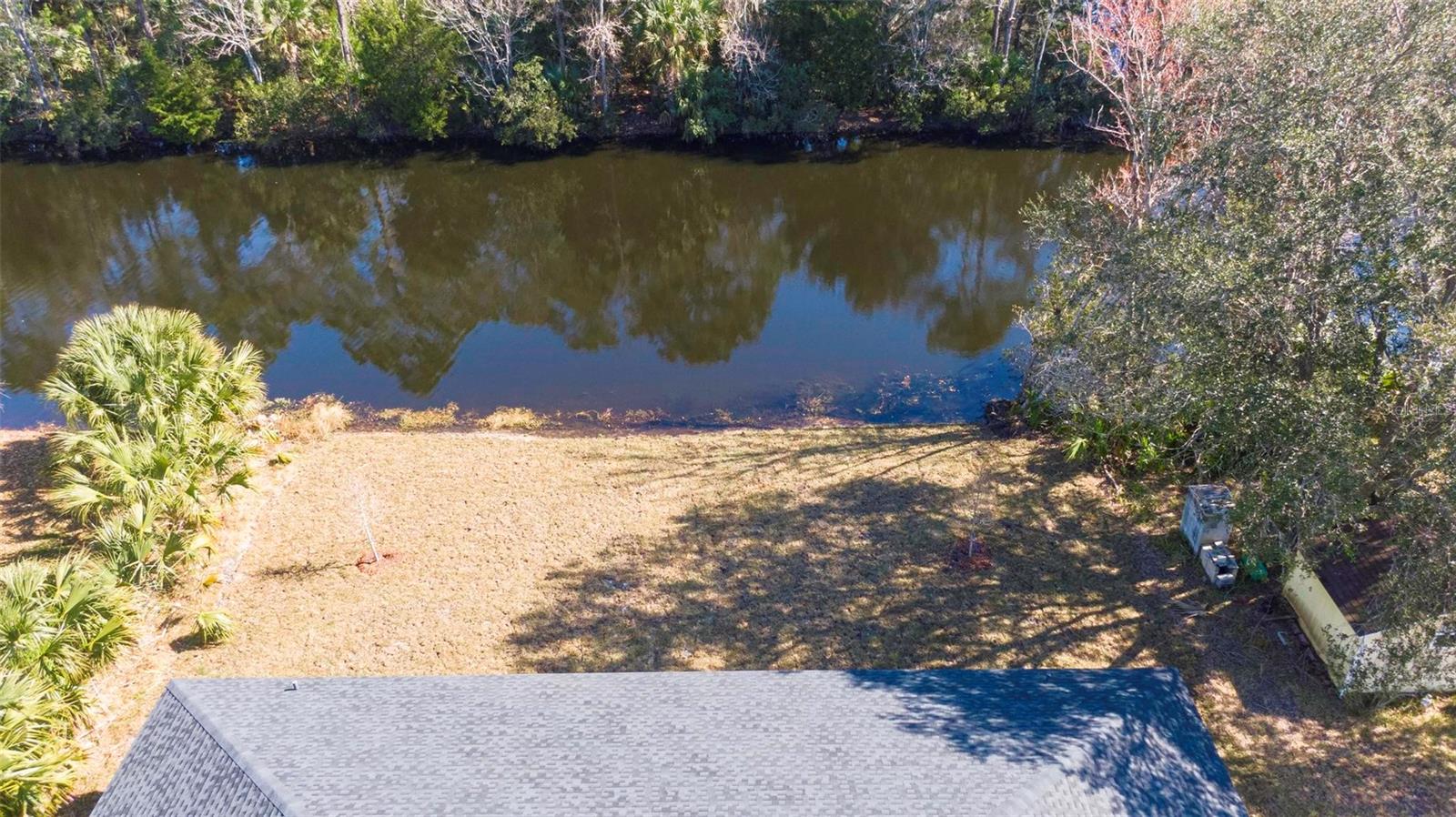 Image 62 of 86 For 76 Lynbrook Drive
