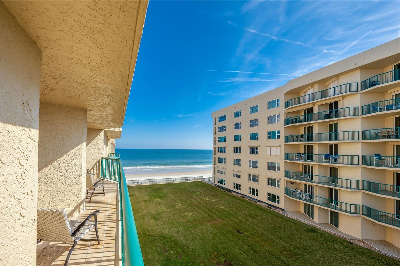 Image 28 of 32 For 4565 Atlantic Avenue 5411