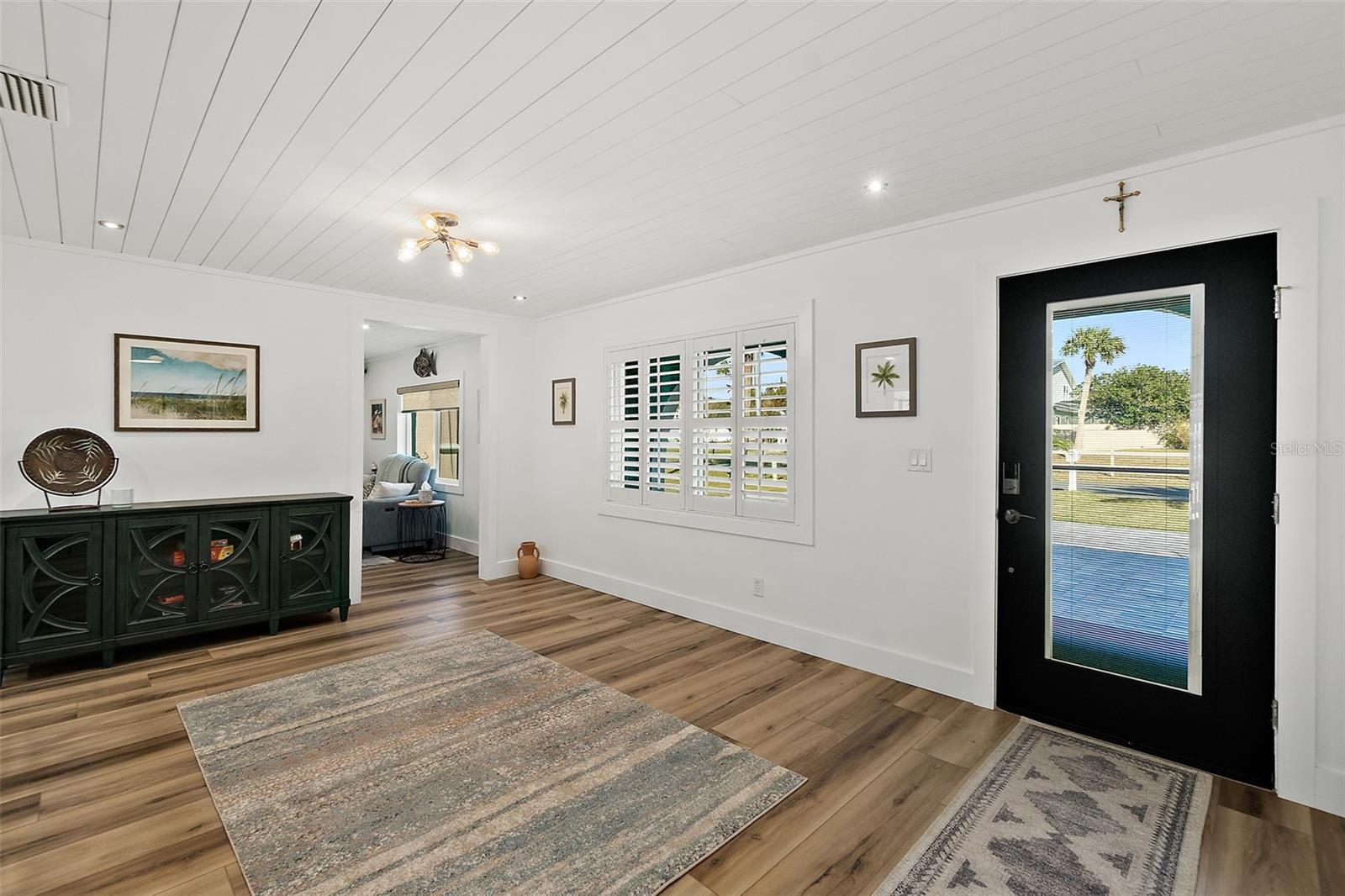 Image 10 of 53 For 2408 Daytona Avenue