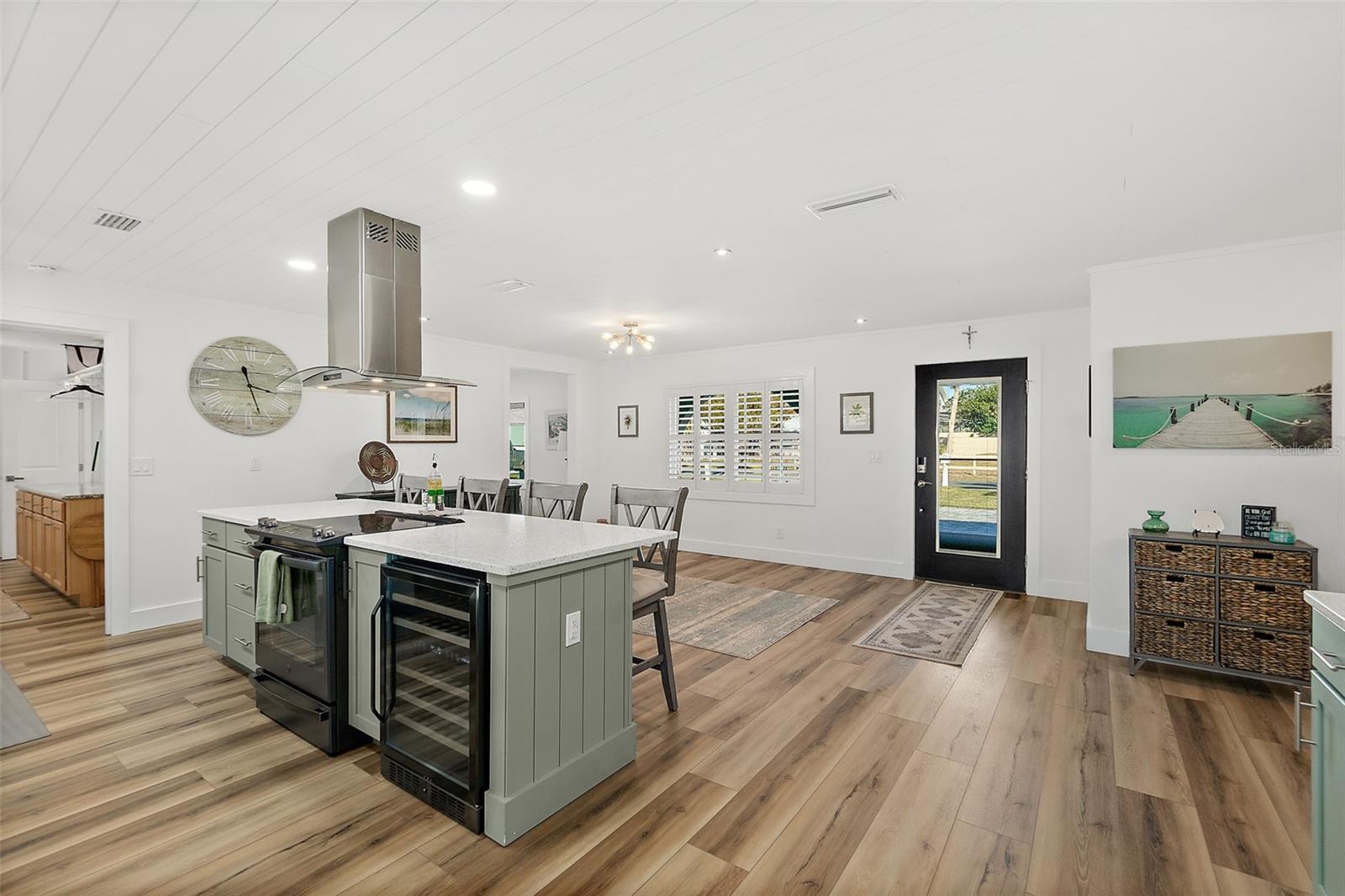 Image 11 of 53 For 2408 Daytona Avenue