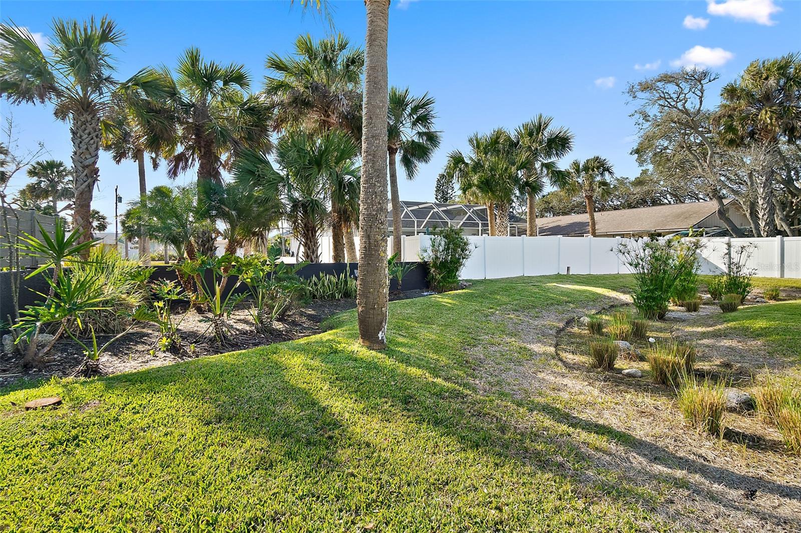 Image 41 of 53 For 2408 Daytona Avenue