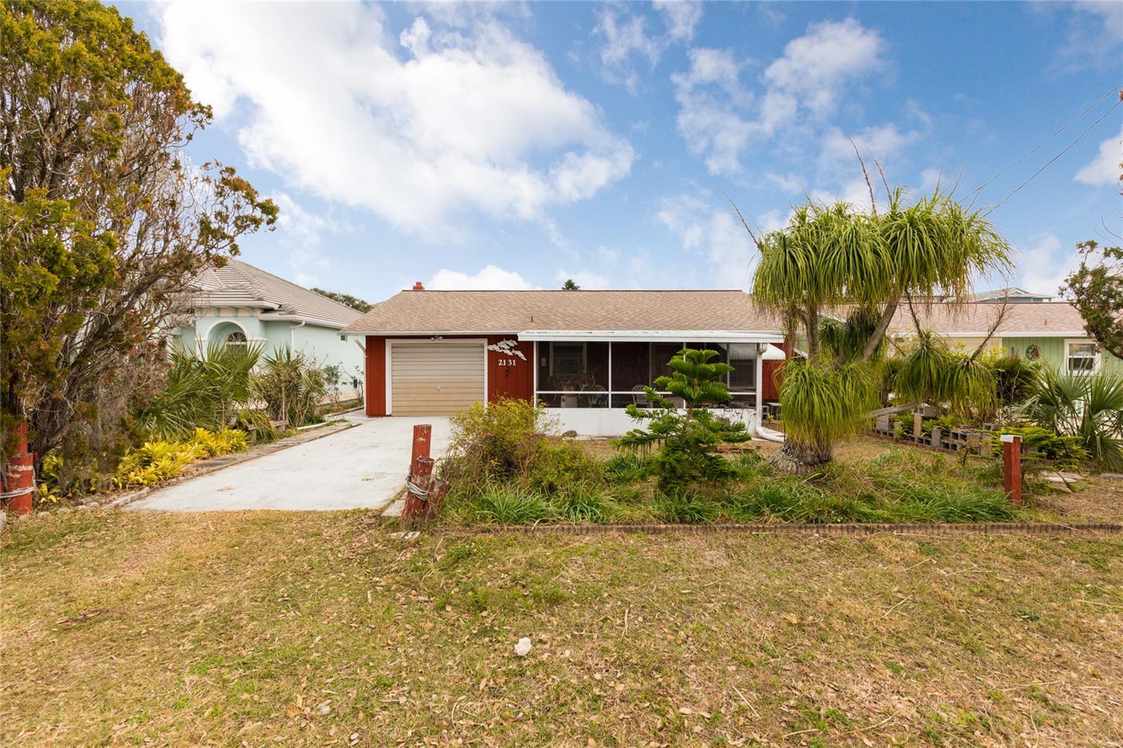 Image 2 of 35 For 2131 Daytona Avenue