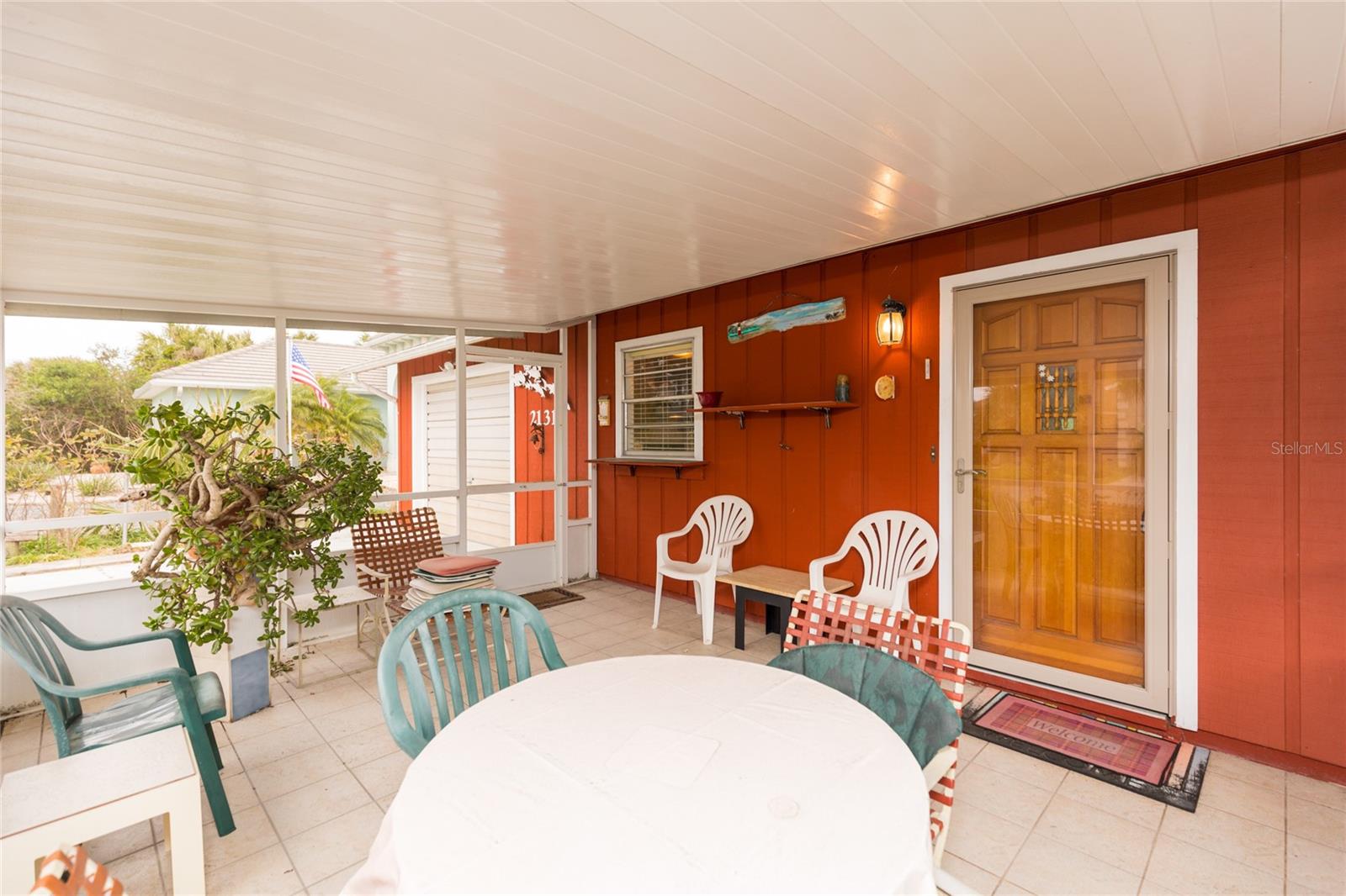 Image 3 of 35 For 2131 Daytona Avenue