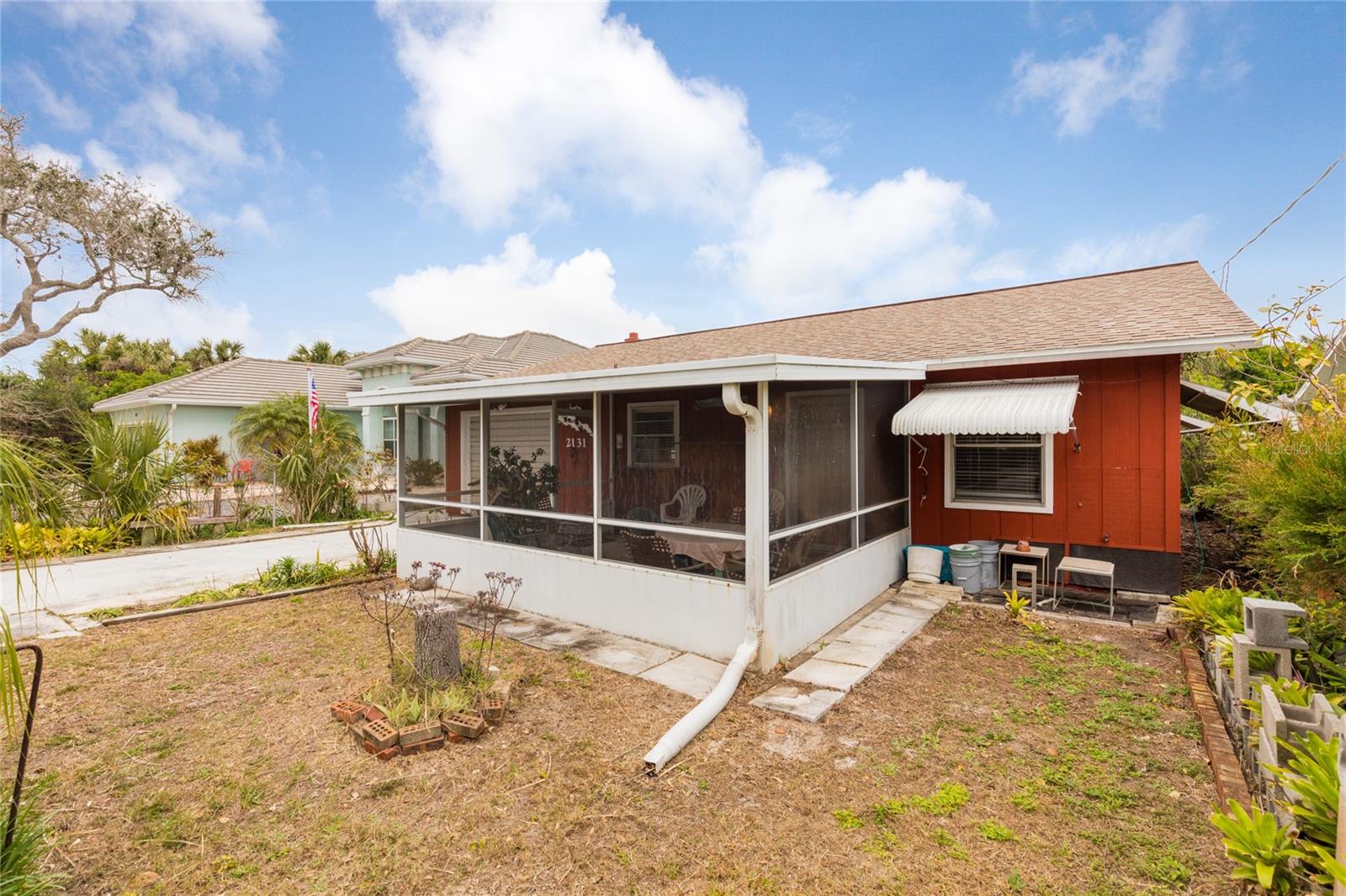 Image 34 of 35 For 2131 Daytona Avenue