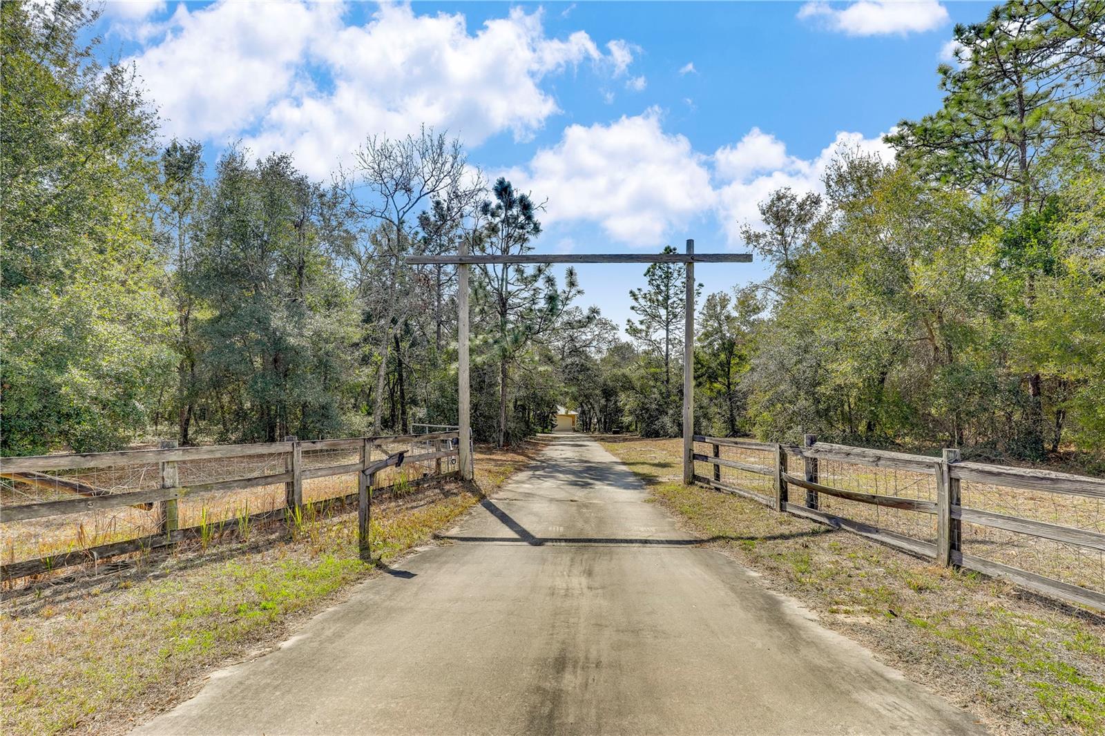 Image 8 of 82 For 7120 Gas Line Road