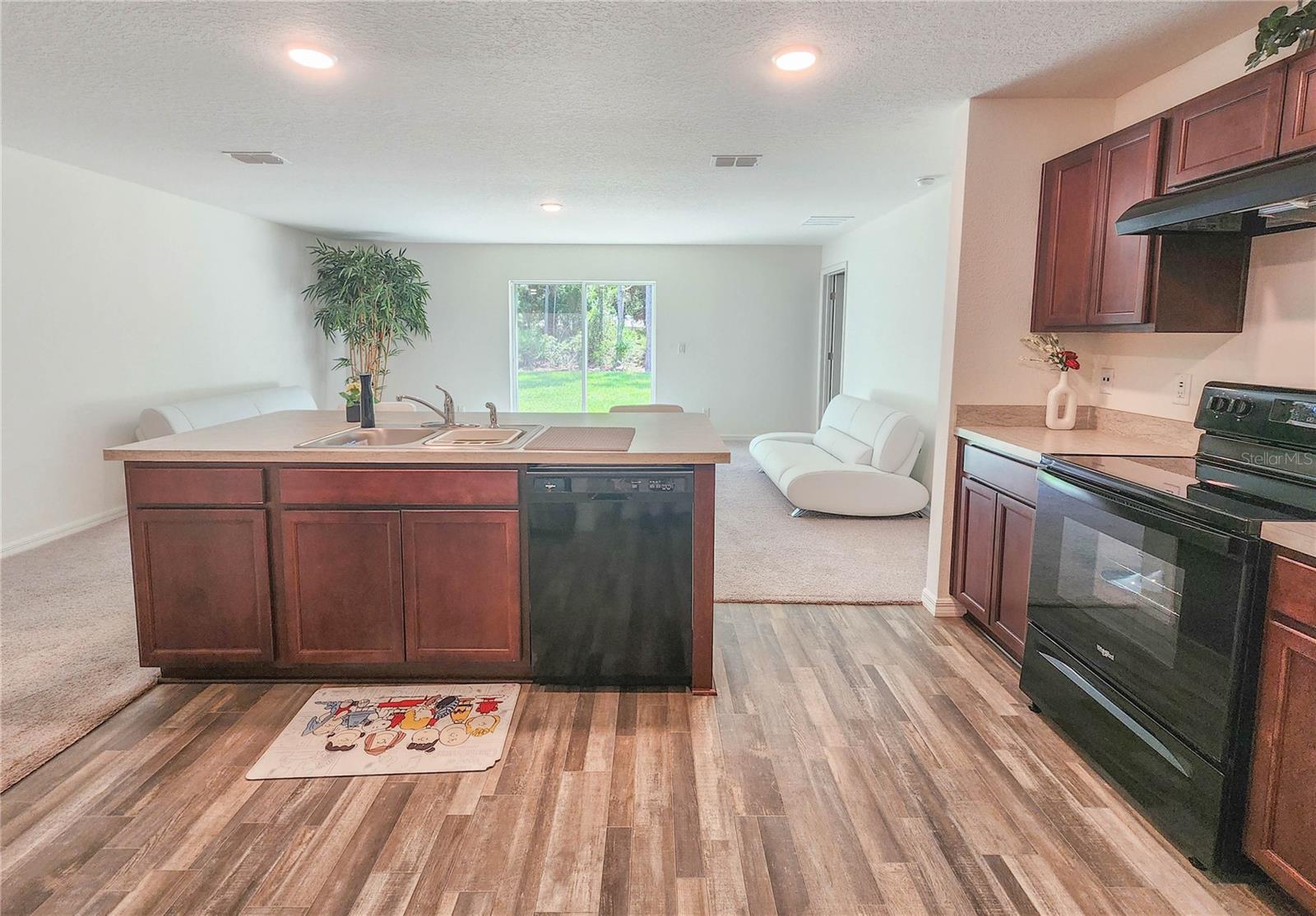 Image 12 of 55 For 208 Birchwood Drive