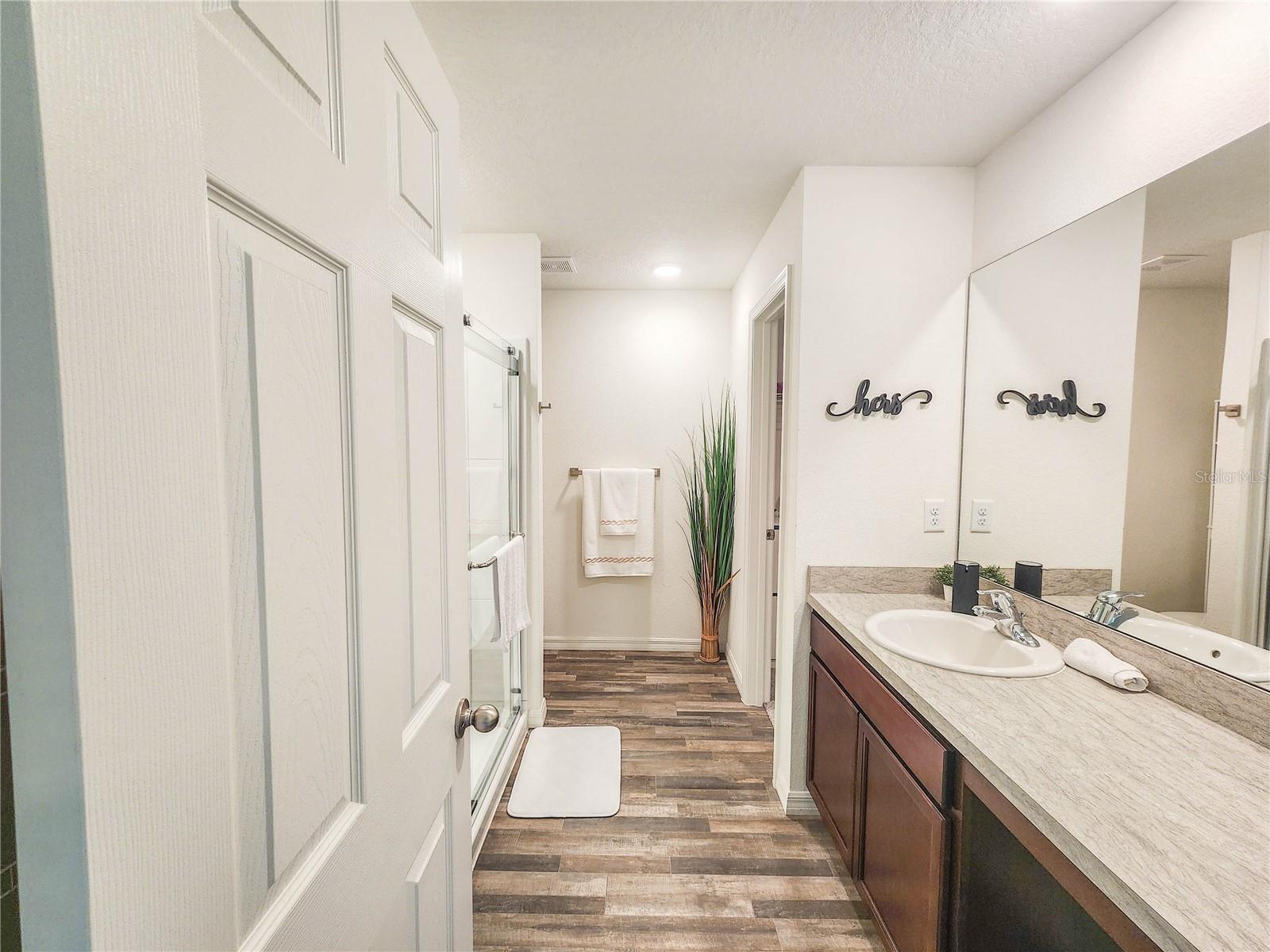 Image 23 of 55 For 208 Birchwood Drive
