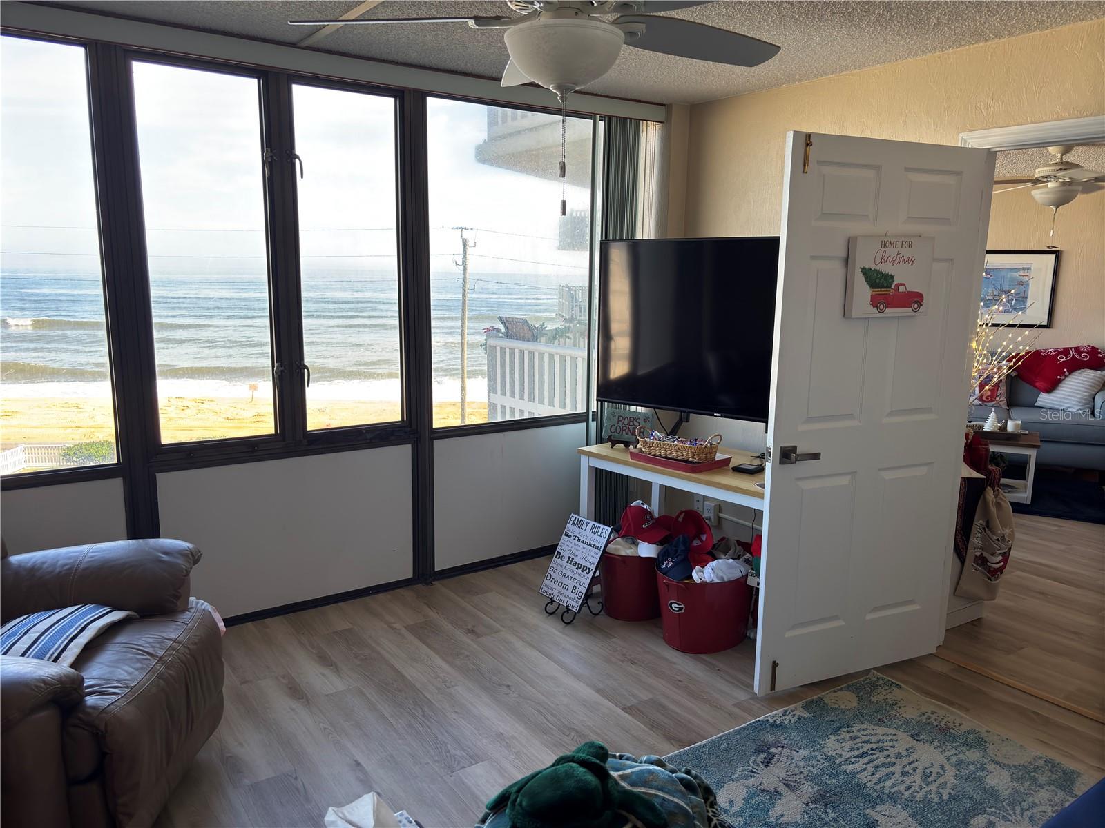 Image 11 of 51 For 3580 Ocean Shore Boulevard 404