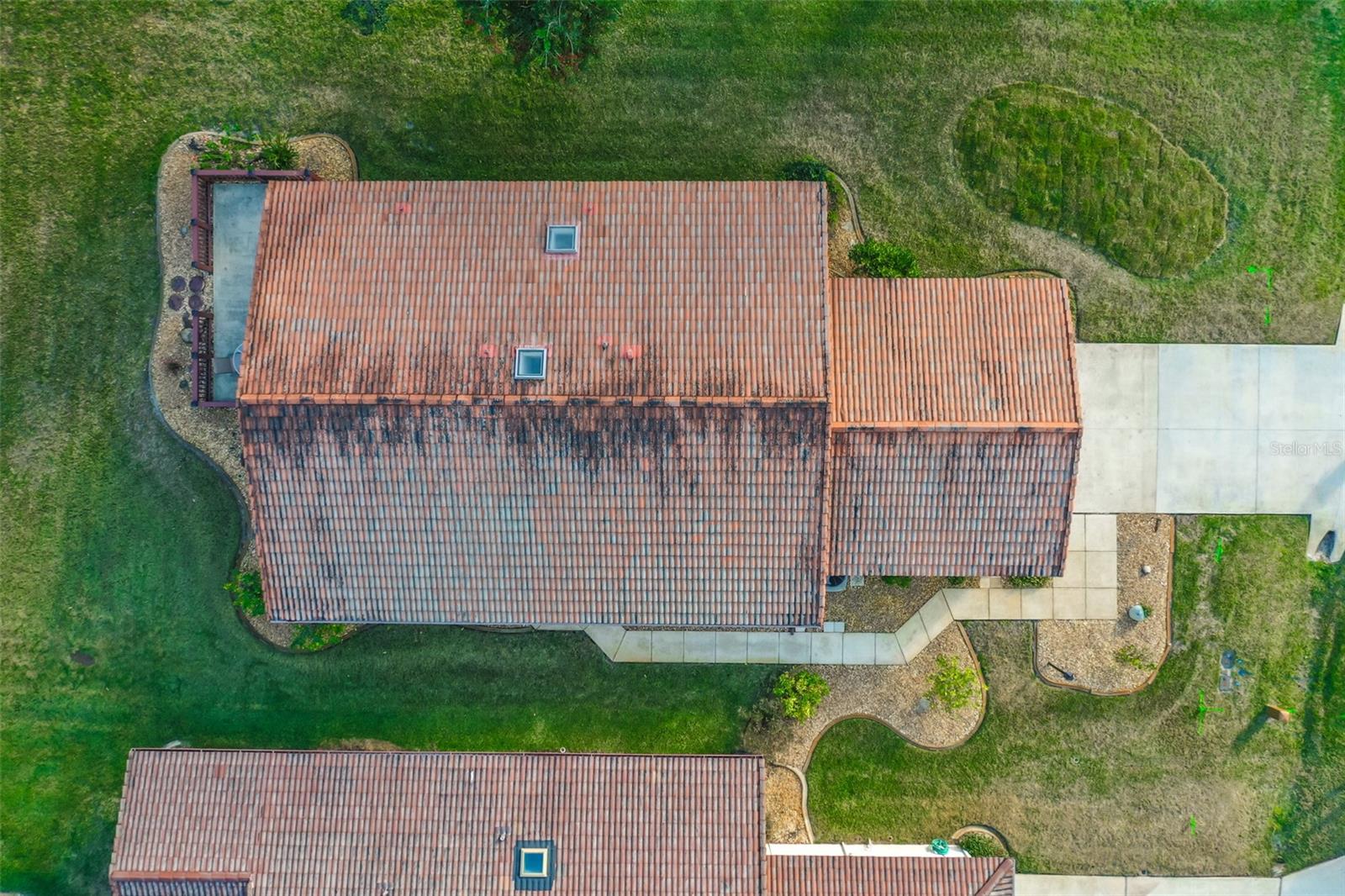 Image 32 of 42 For 7 Lago Vista Place