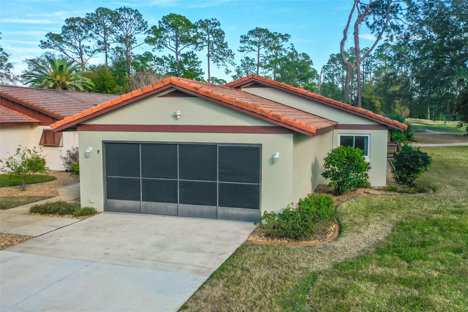 Image 38 of 42 For 7 Lago Vista Place